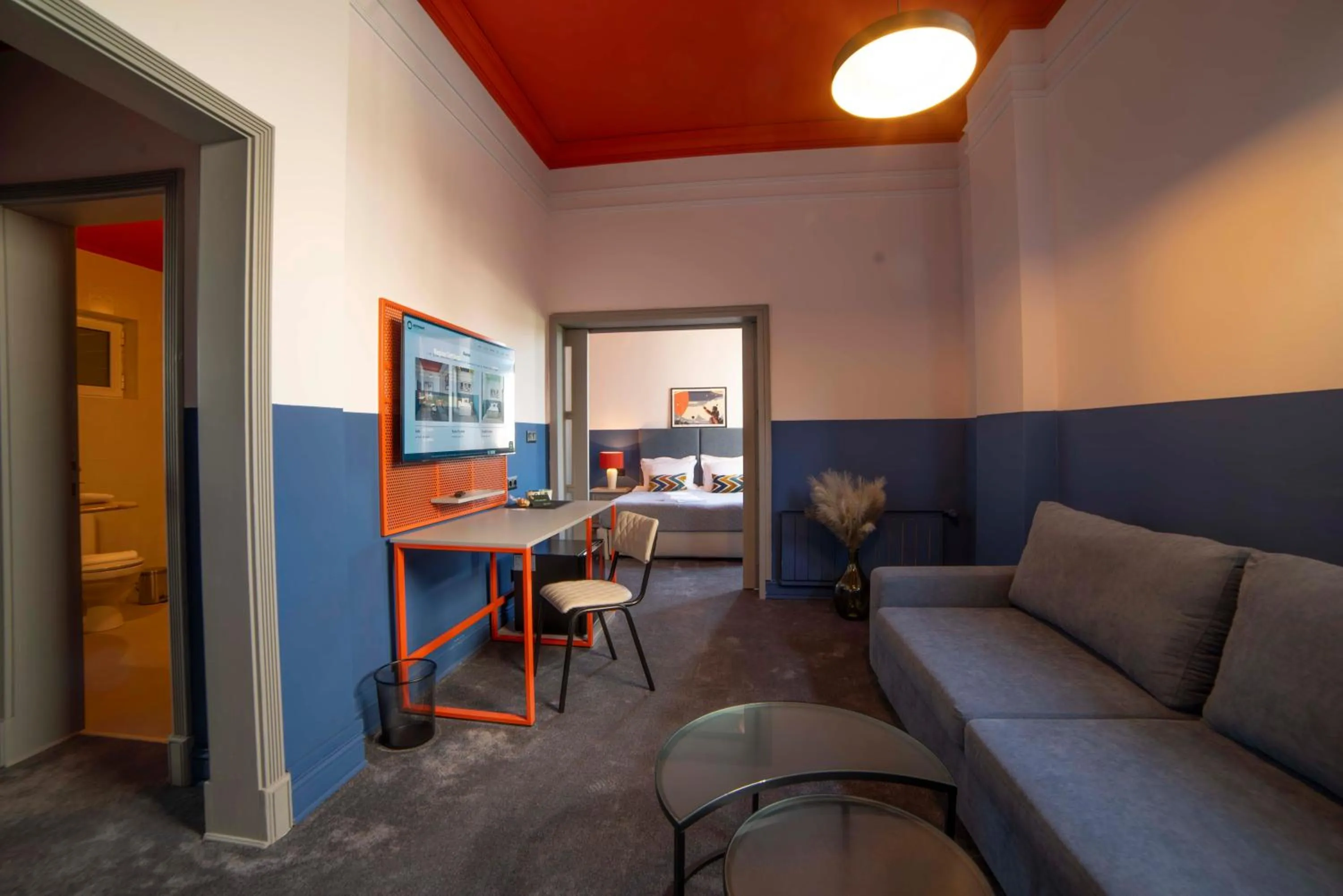 Living room in Maria Luisa by INTROVERT HOTELS