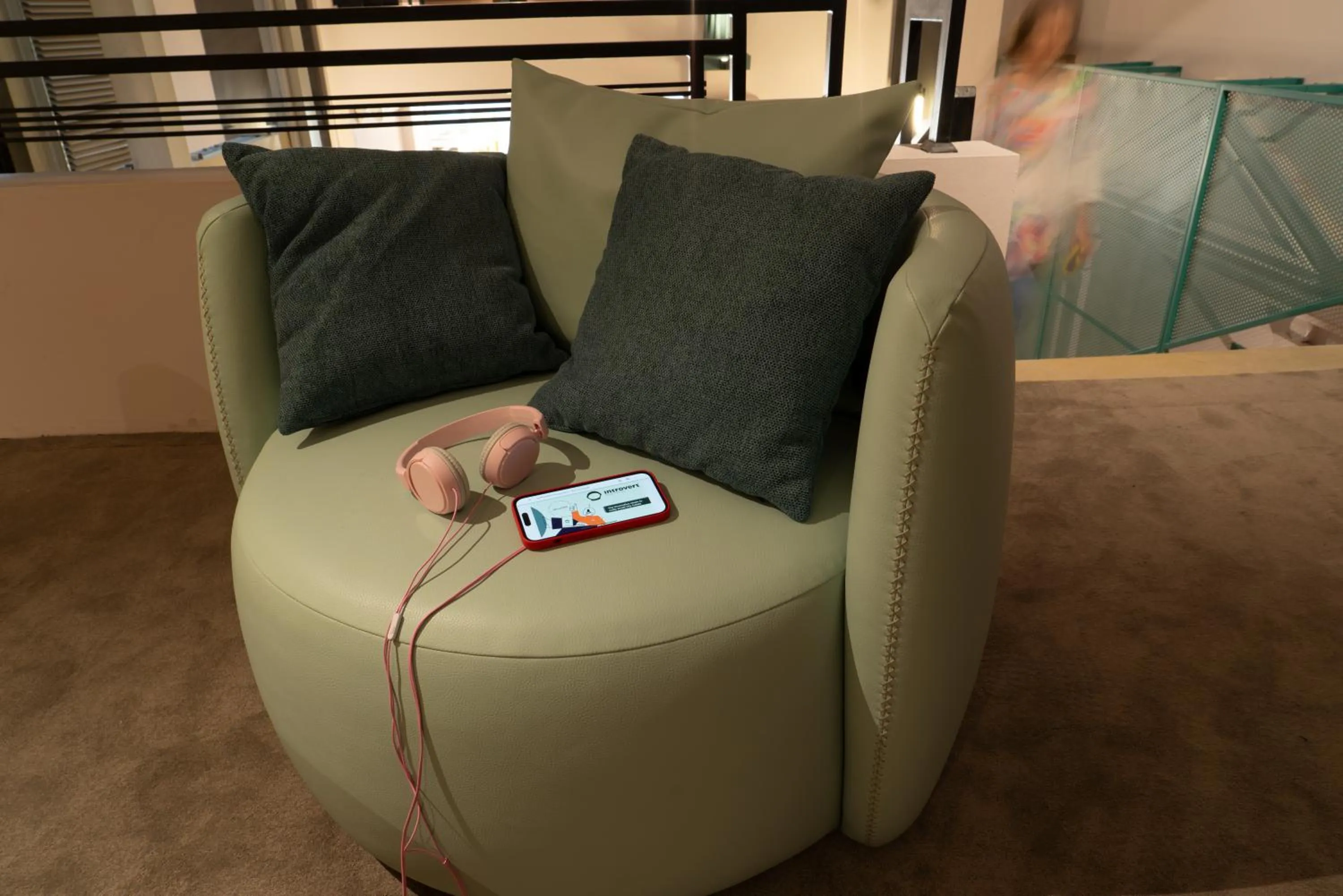 Game Room in Maria Luisa by INTROVERT HOTELS