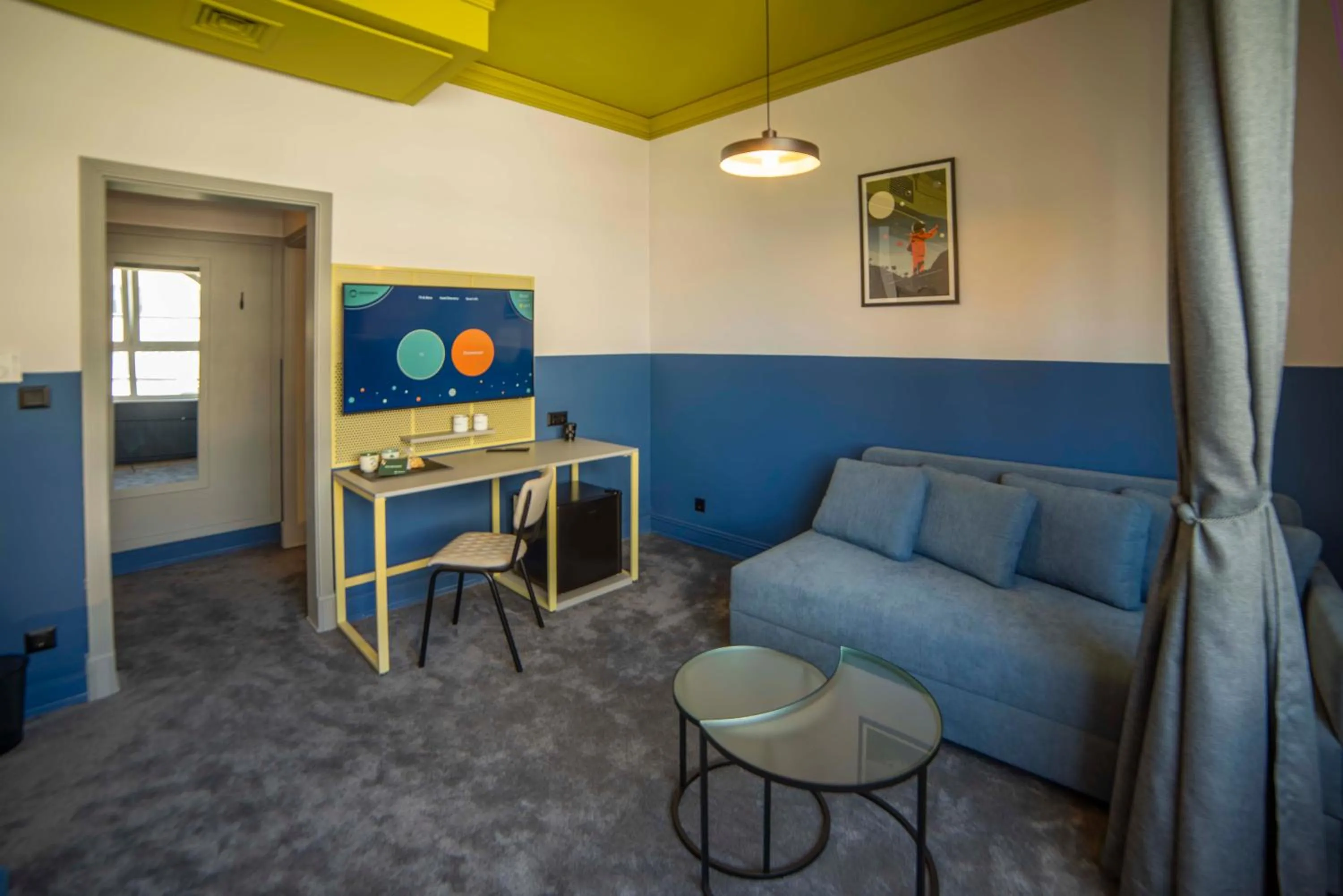 TV and multimedia in Maria Luisa by INTROVERT HOTELS