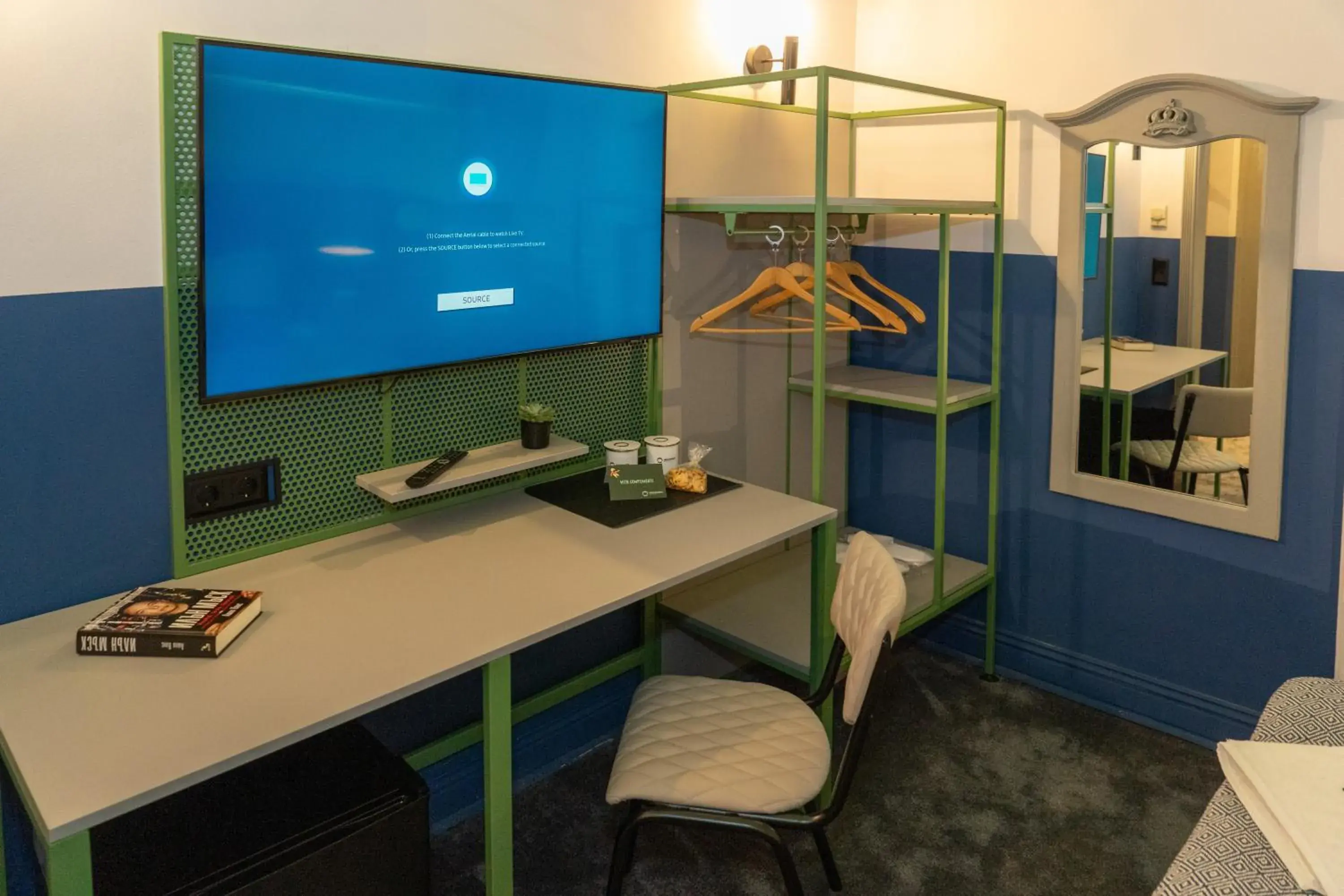 Economy Twin Room – Interior view, no window in Maria Luisa by INTROVERT HOTELS Economy Twin Room – Interior view, no window in Maria Luisa by INTROVERT HOTELS