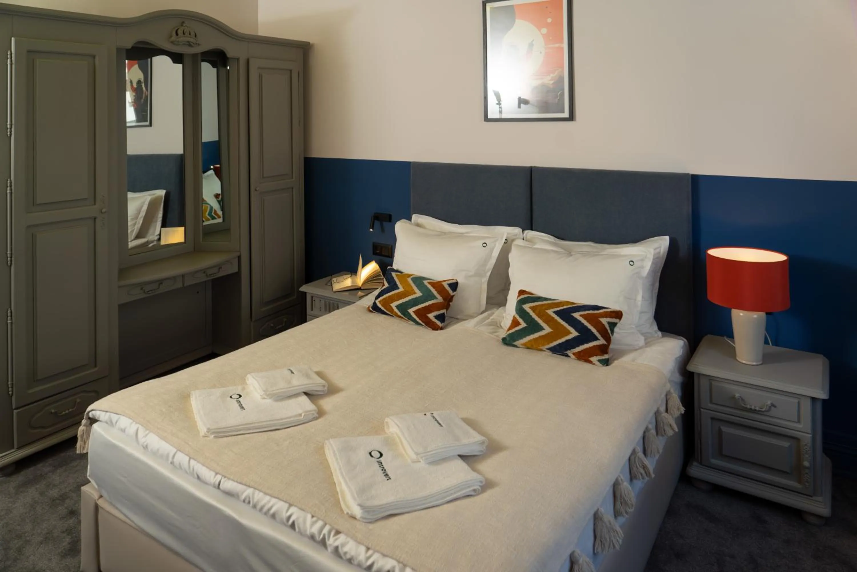 Bed in Maria Luisa by INTROVERT HOTELS