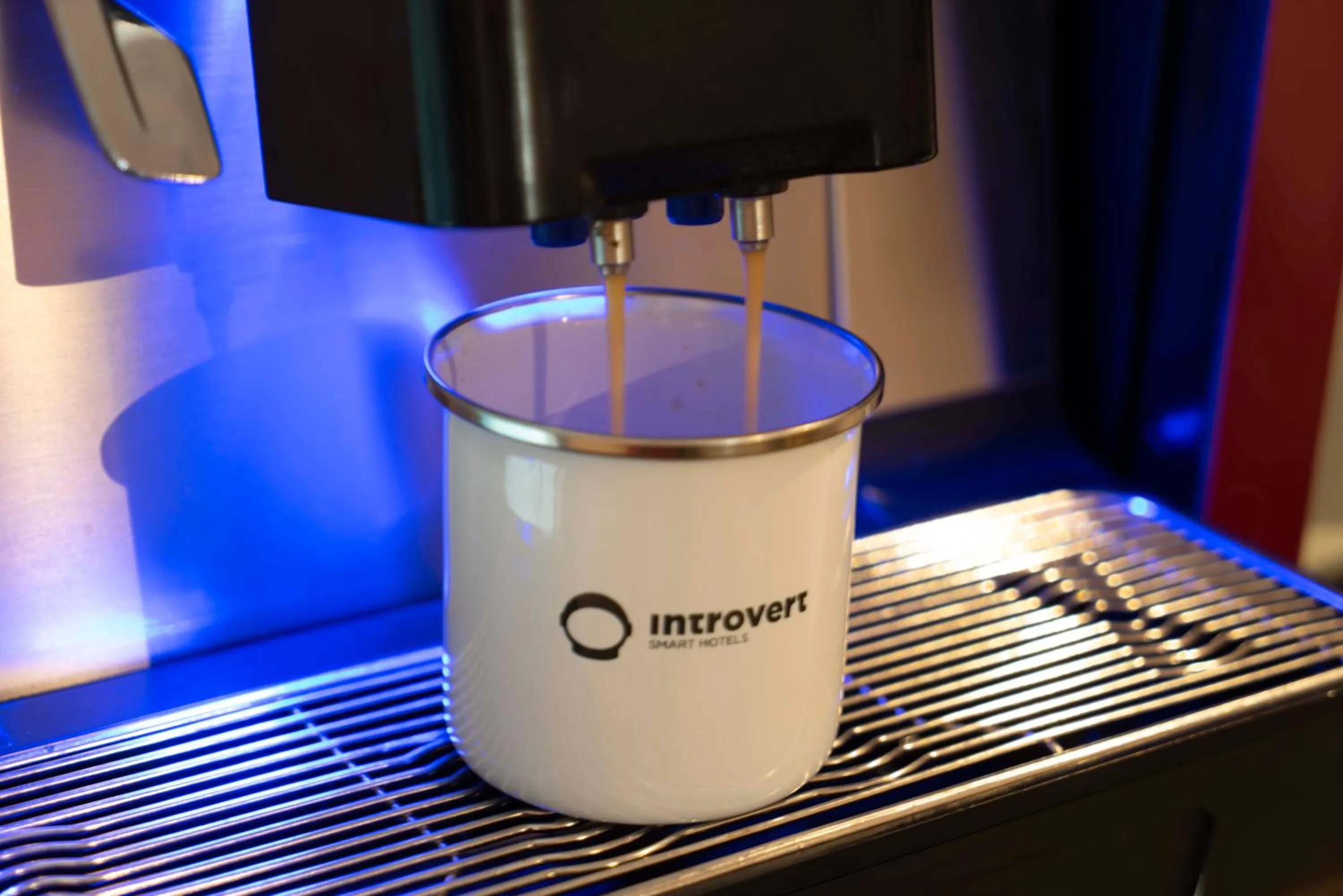 Coffee/tea facilities in Maria Luisa by INTROVERT HOTELS