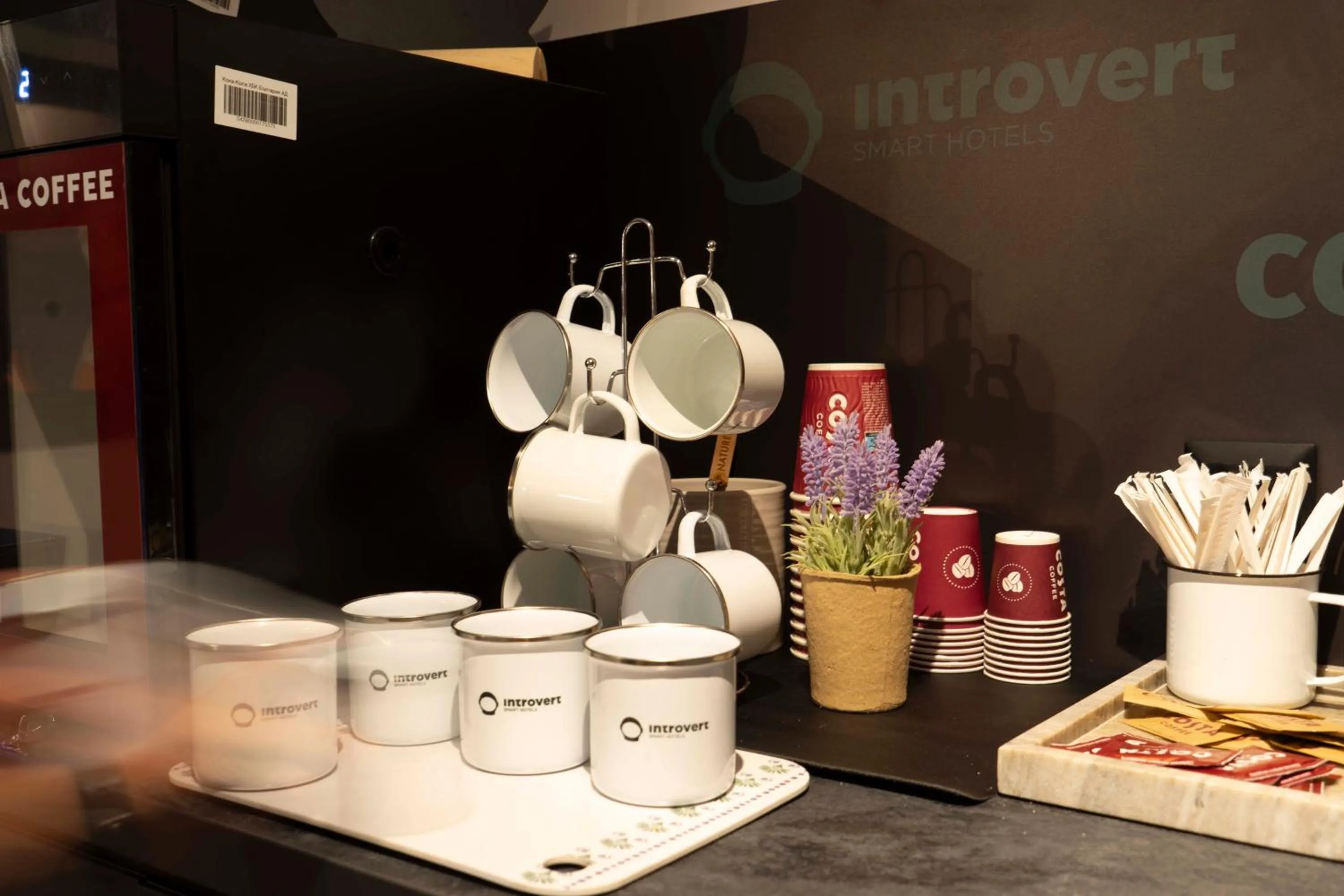 Coffee/tea facilities in Maria Luisa by INTROVERT HOTELS