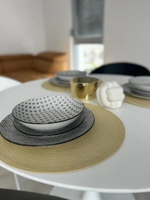 Dining area in Aurus 2