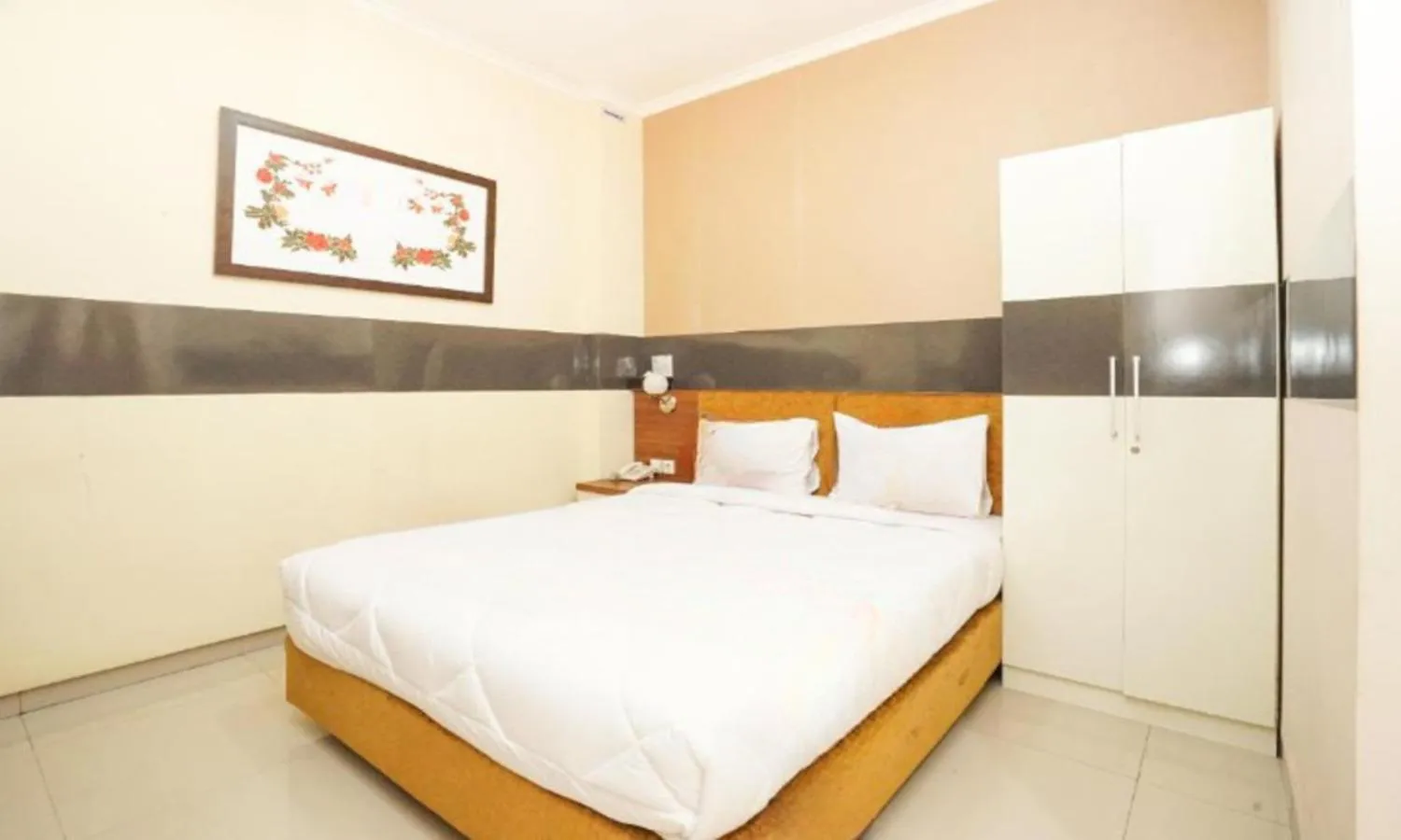 Bedroom, Bed in Semampir Residence By Occupied