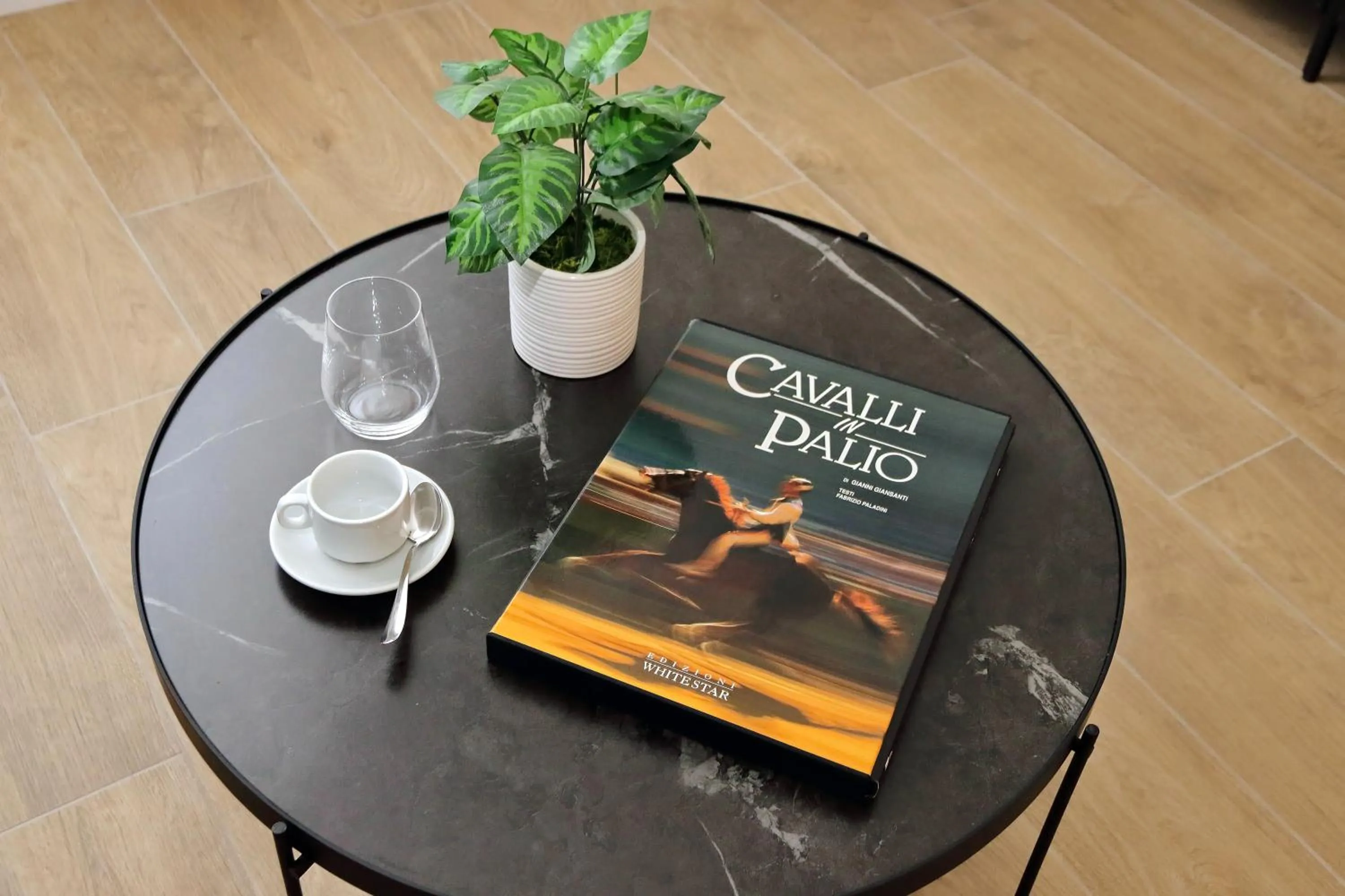 Decorative detail in Siena Hills Apartments