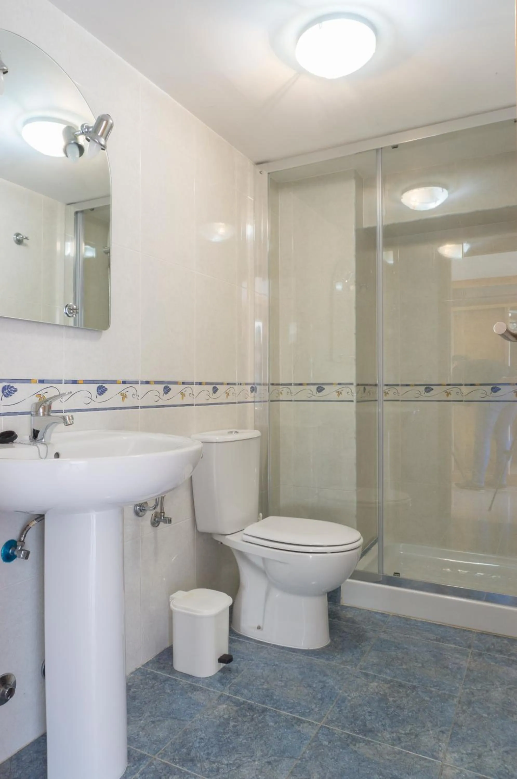 Bathroom in Casa Codesal Apartamentos