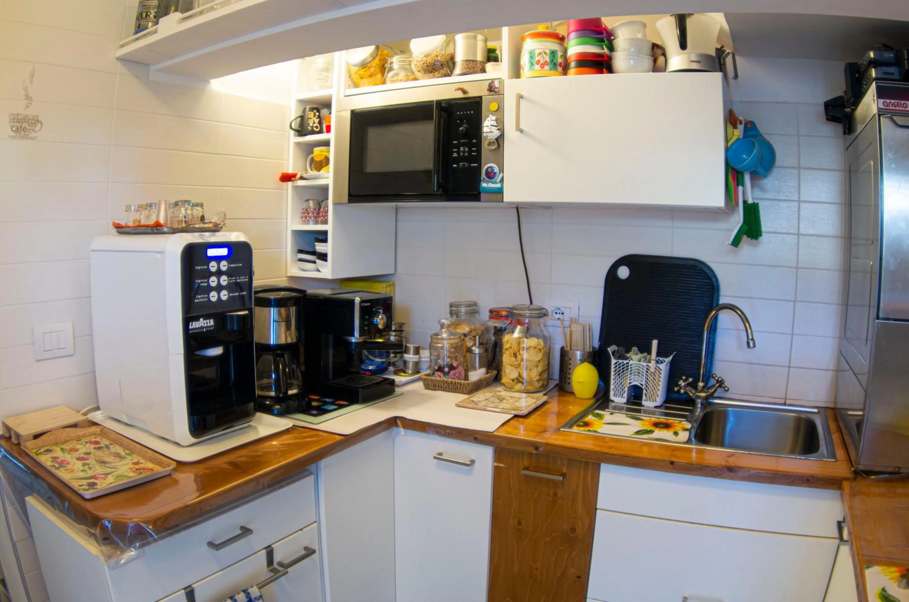 Coffee/tea facilities in B&B dai Carari