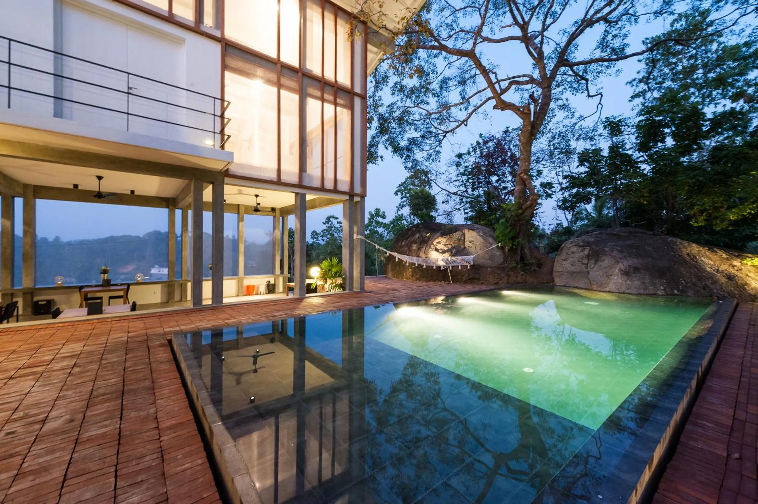 Swimming pool in Villa Amma Erna - Galle