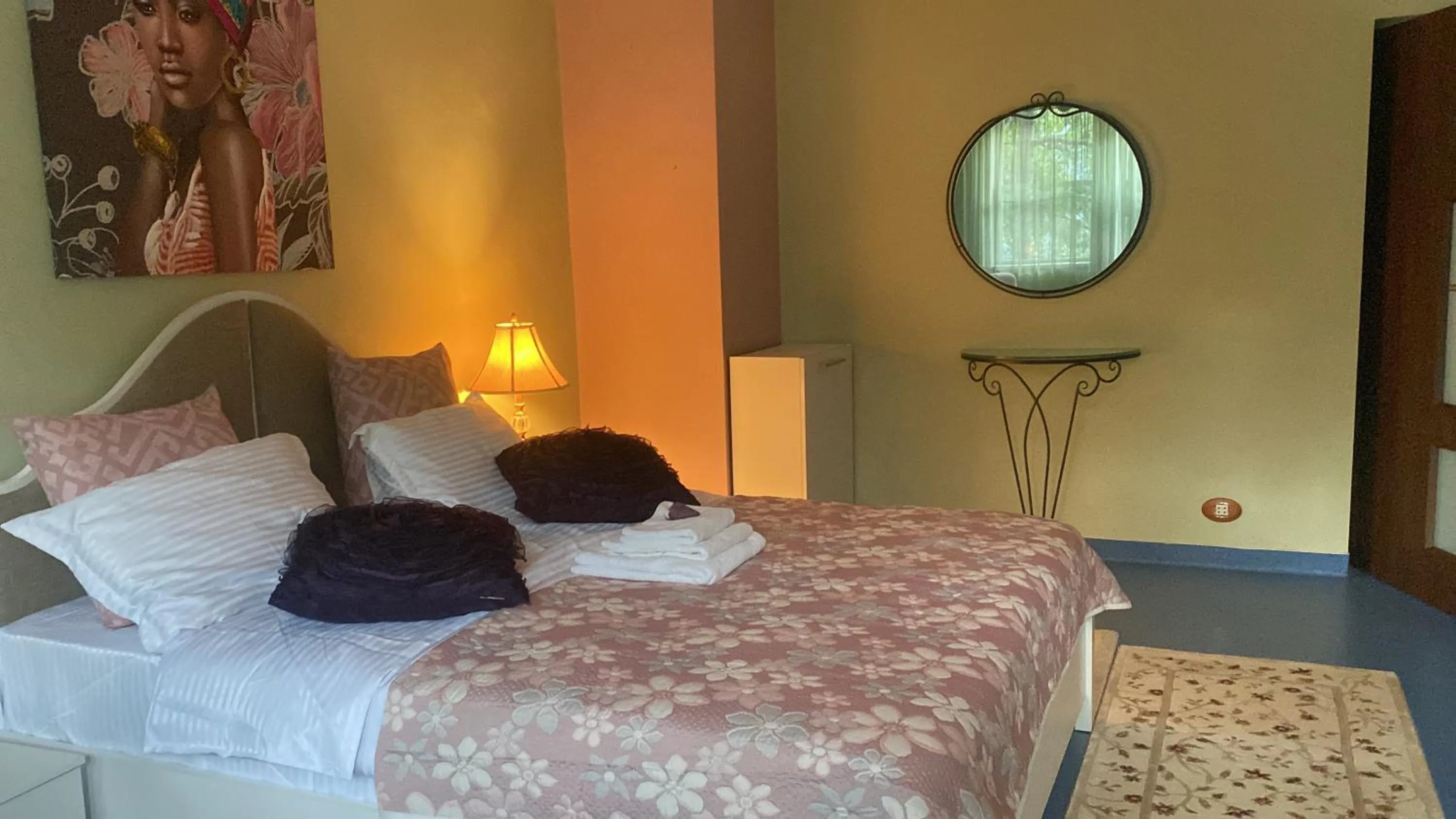 Luxuria Central Villa Bucharest