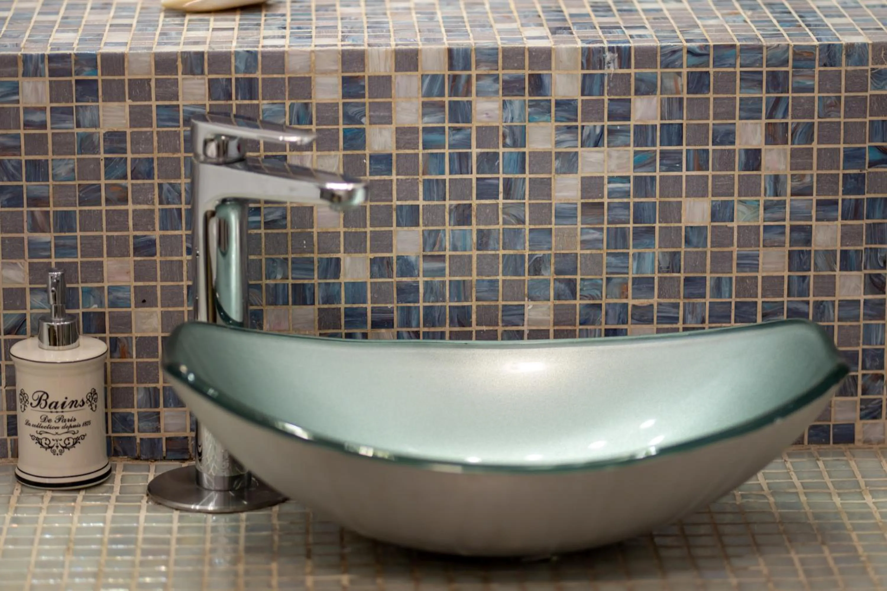 Luxuria Central Villa Bucharest