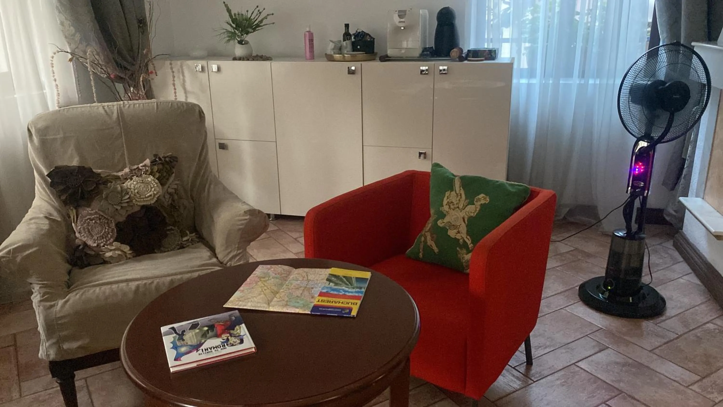 Luxuria Central Villa Bucharest