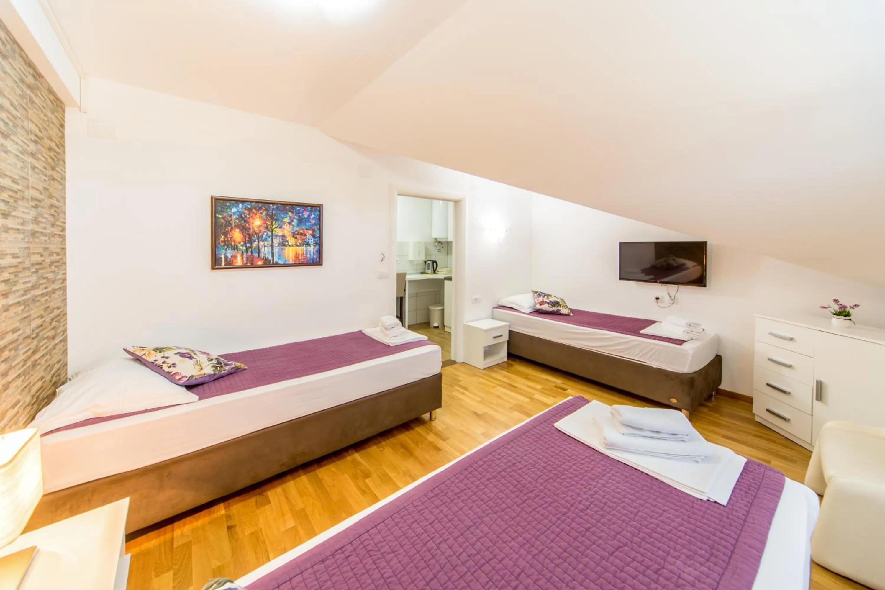 Bed in F Apartmani Kragujevac