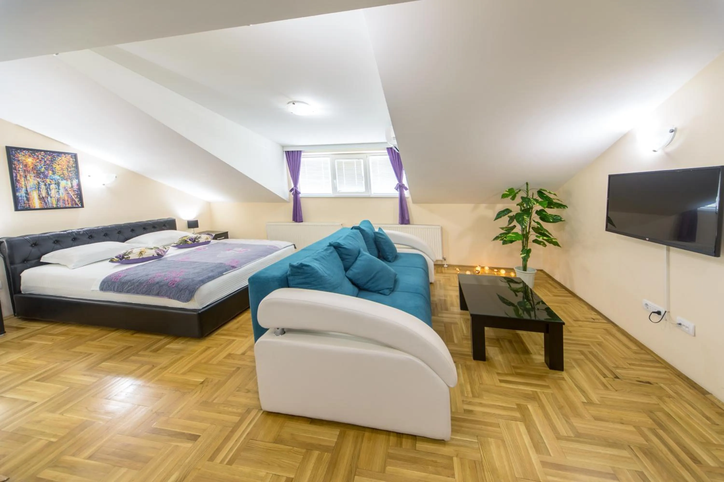 TV and multimedia, Bed in F Apartmani Kragujevac