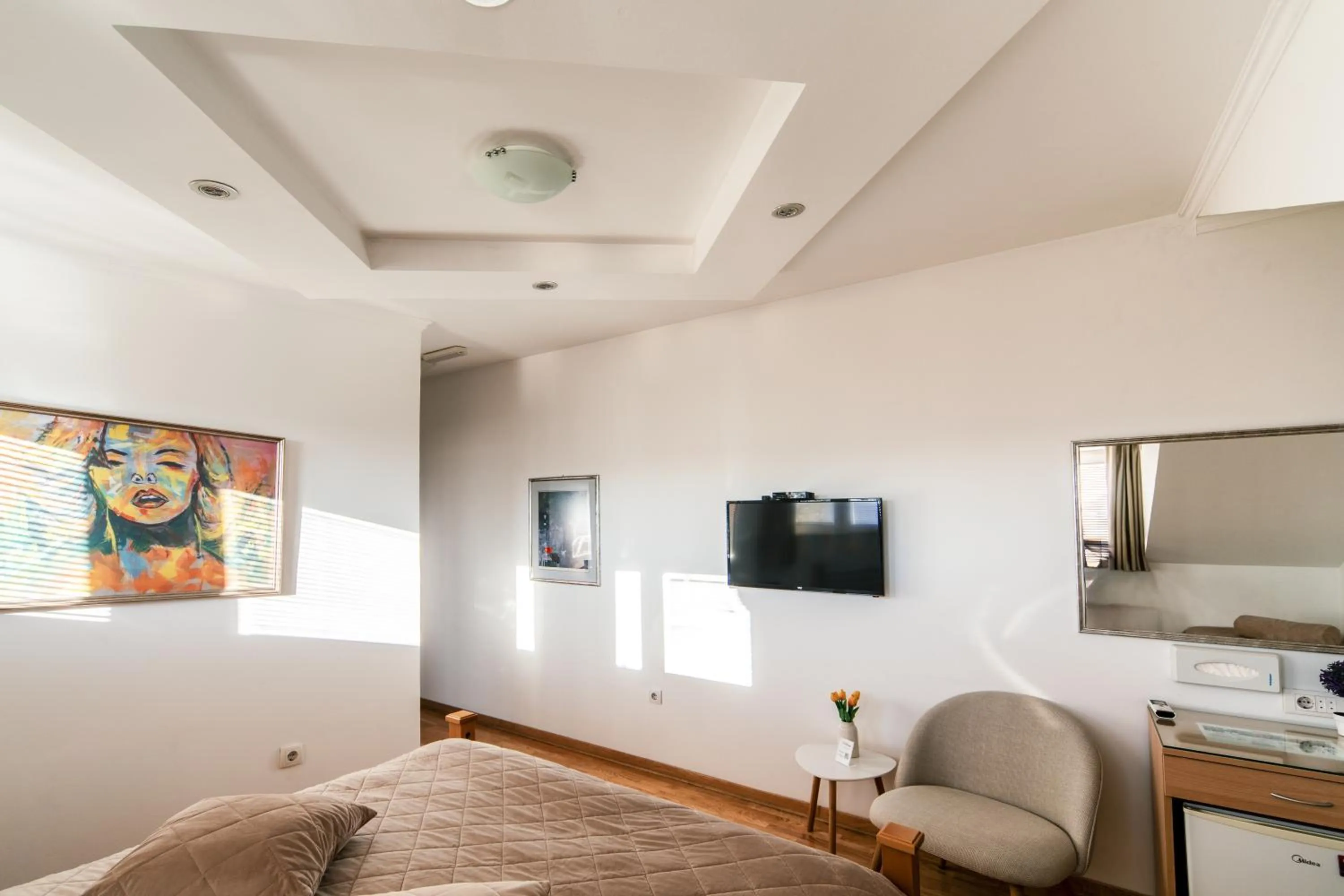 TV and multimedia, Bed in F Apartmani Kragujevac