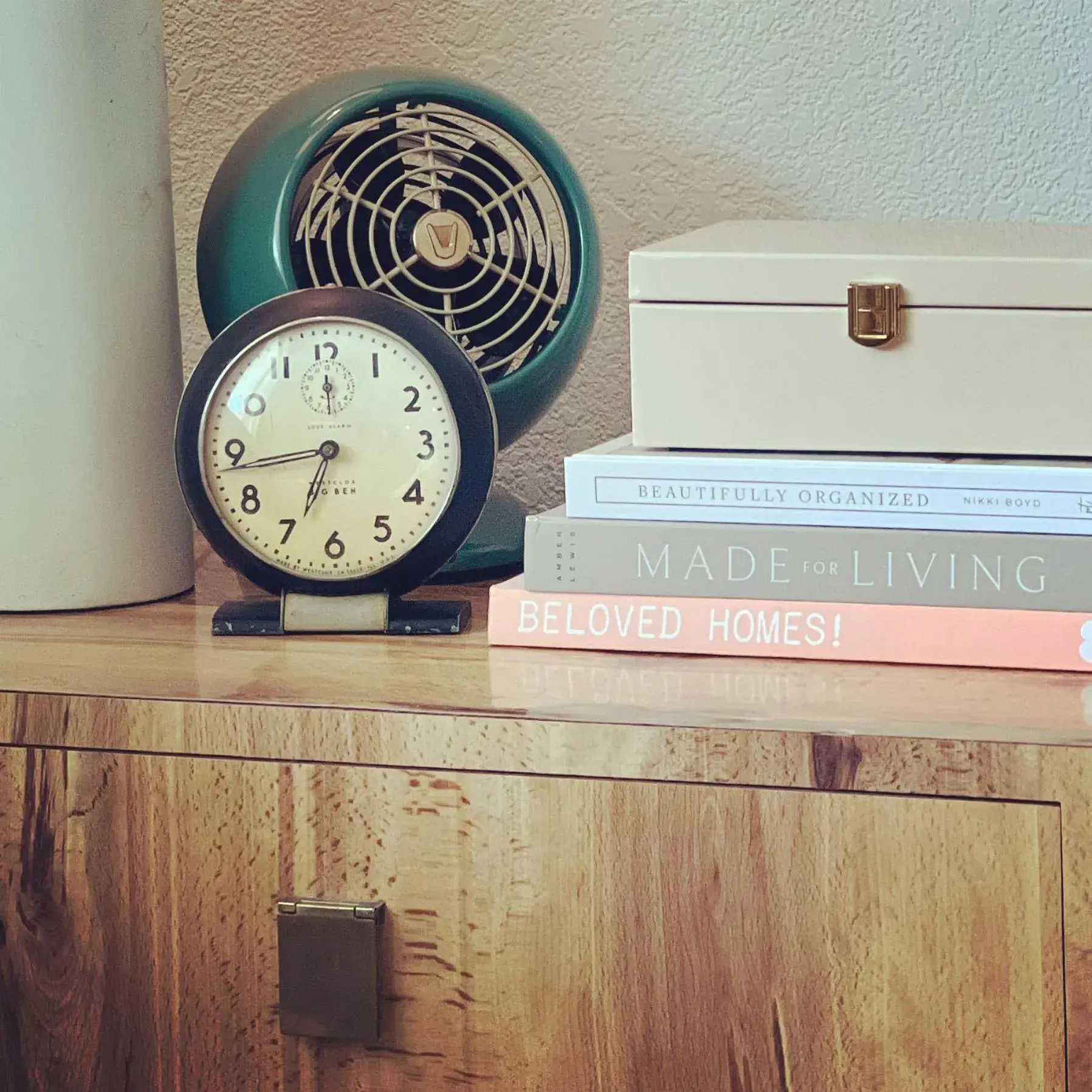 Studio with Pool View in Fernando Flats Studio with Pool View in Fernando Flats