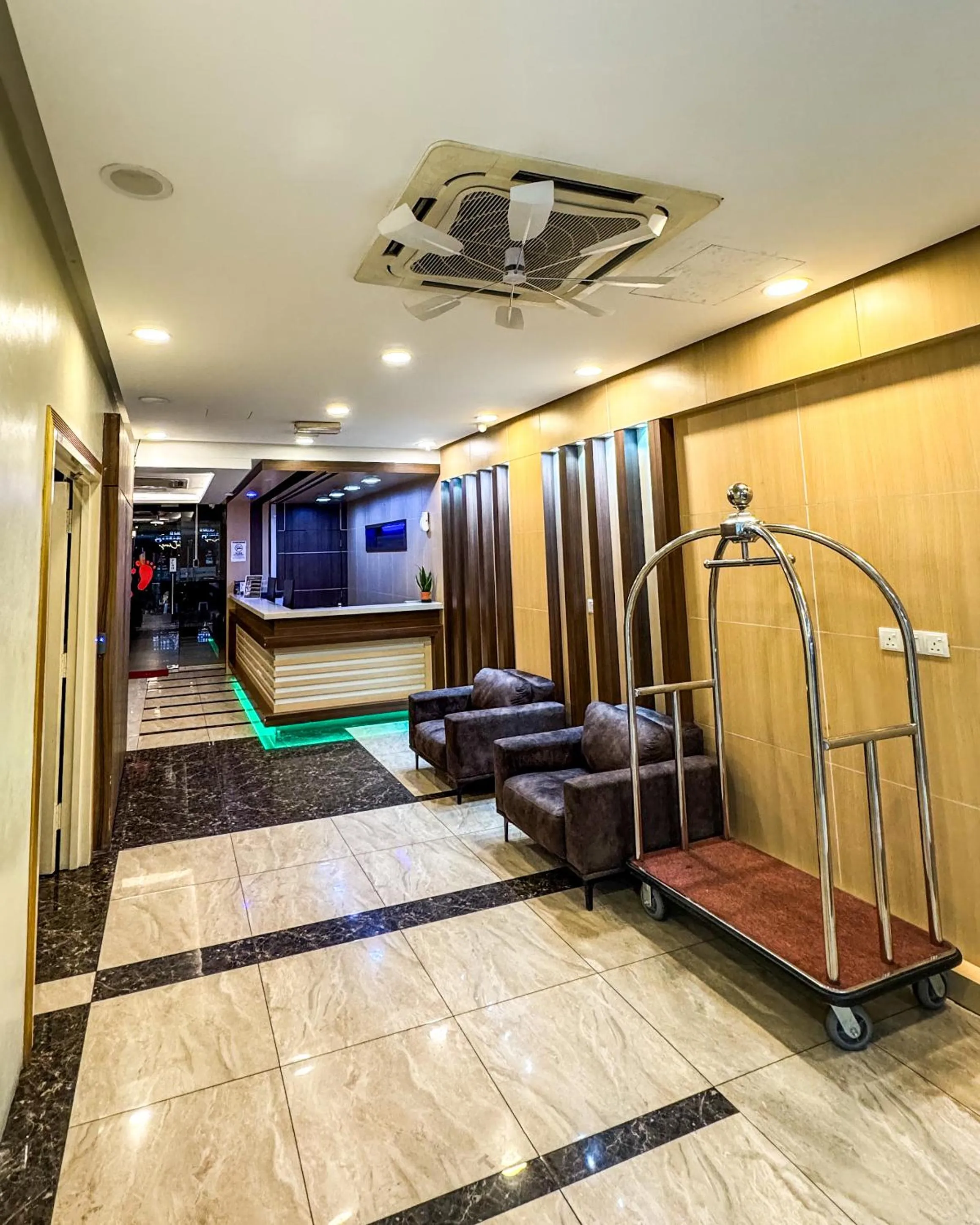 Lobby or reception in THE STARION HOTEL BUKIT BINTANG