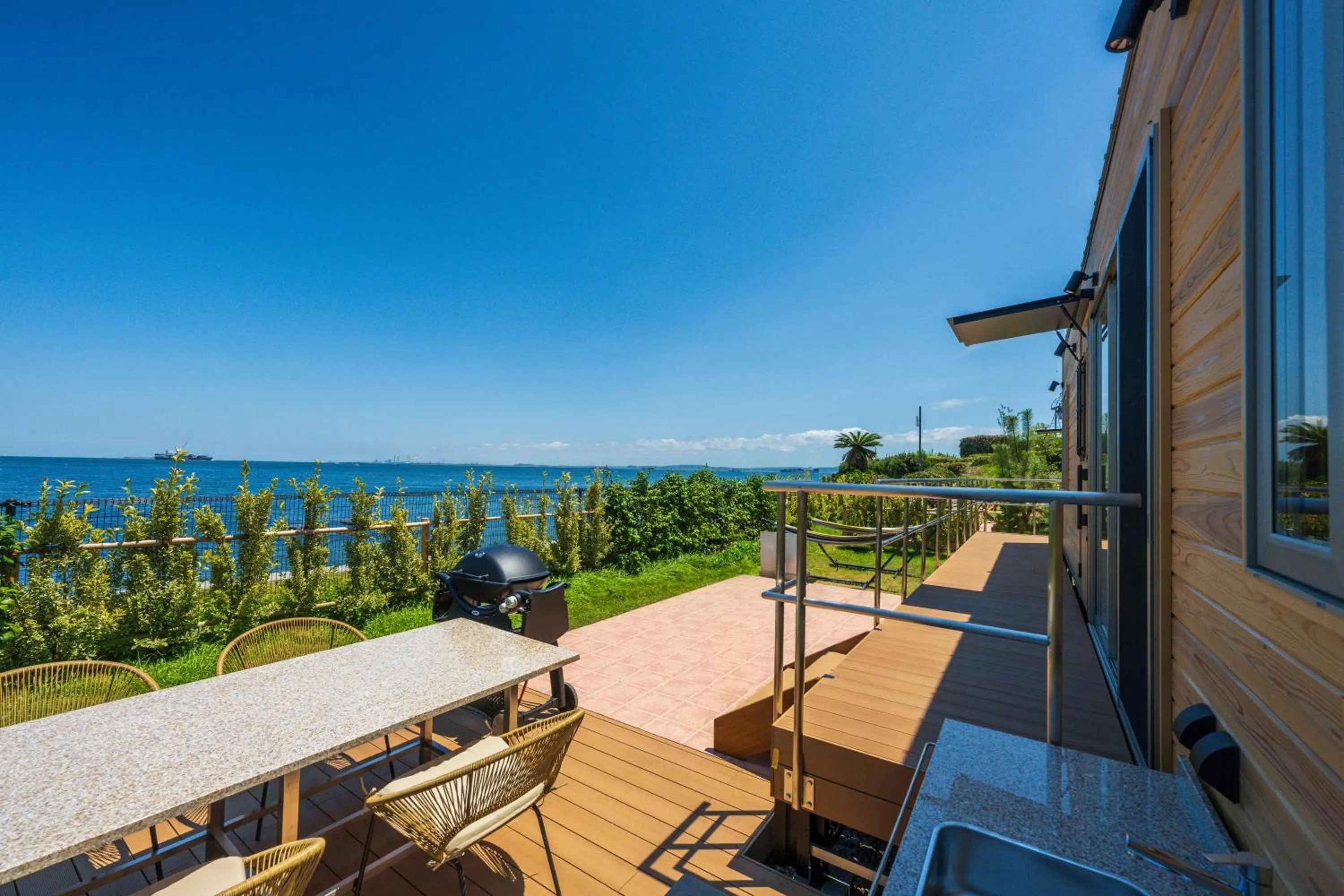 Property building in La vista Yokosuka Kannonzaki Terrace