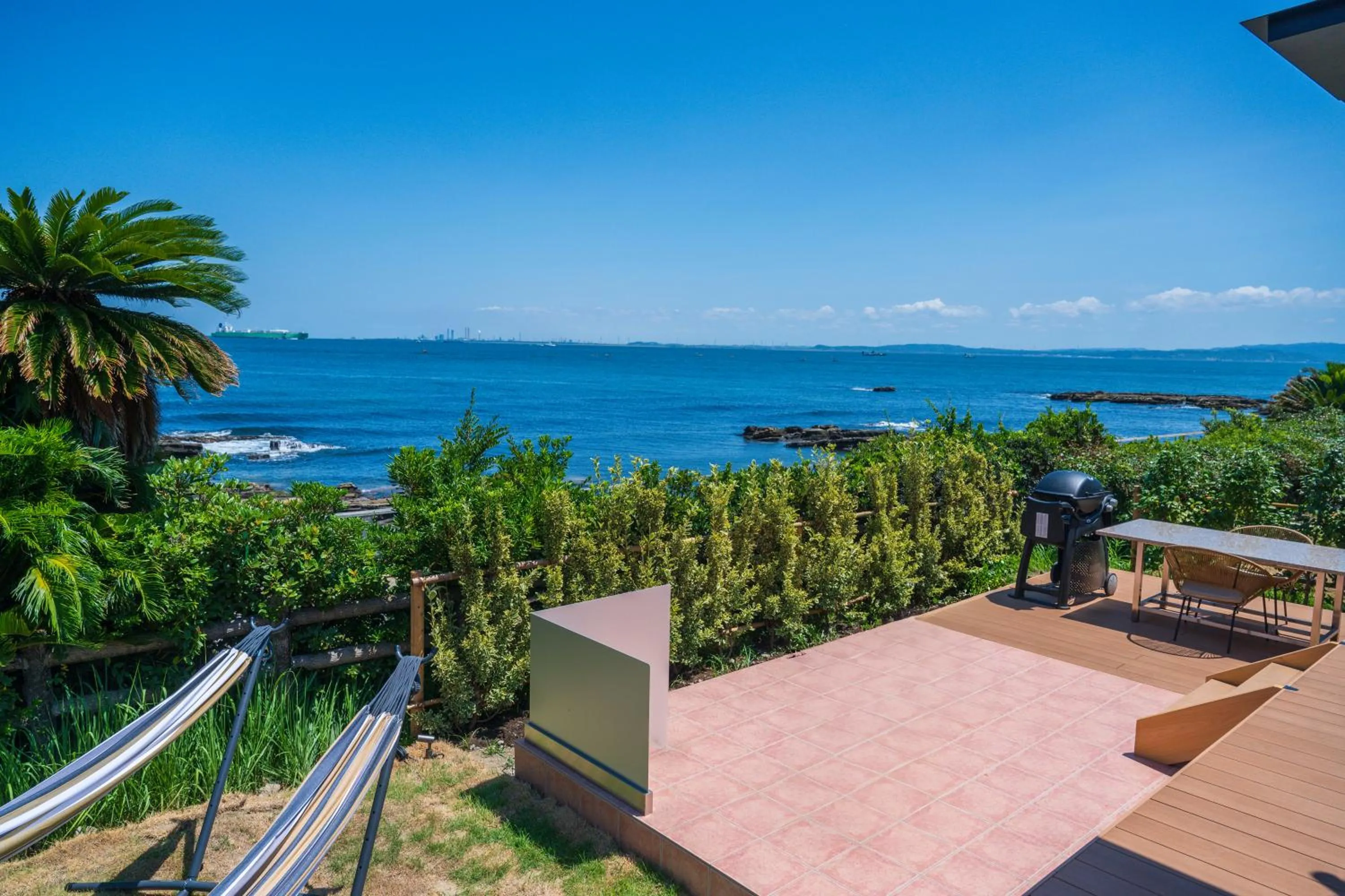 Property building in La vista Yokosuka Kannonzaki Terrace