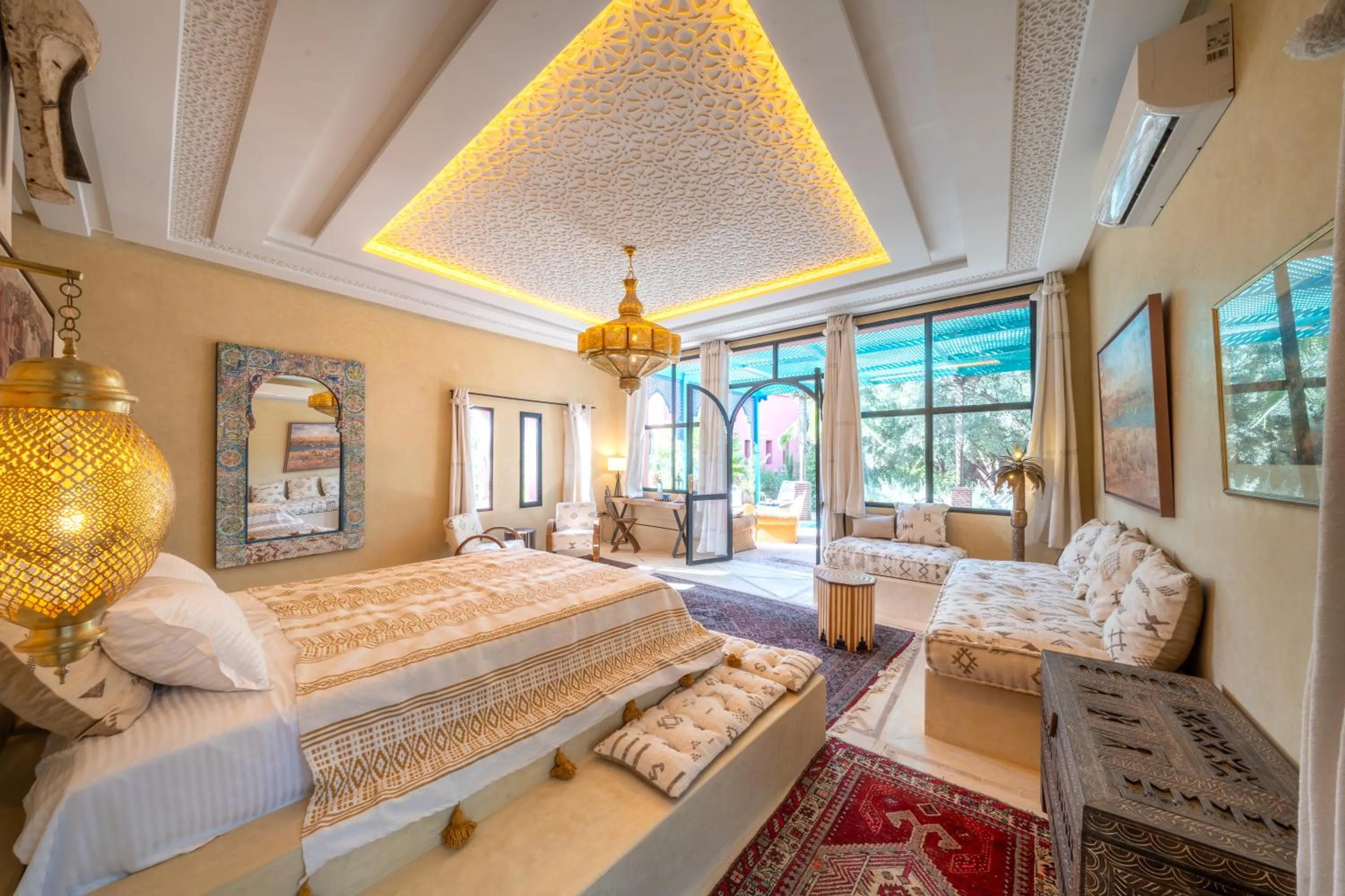 Bed in Palais Hassoun Marrakech