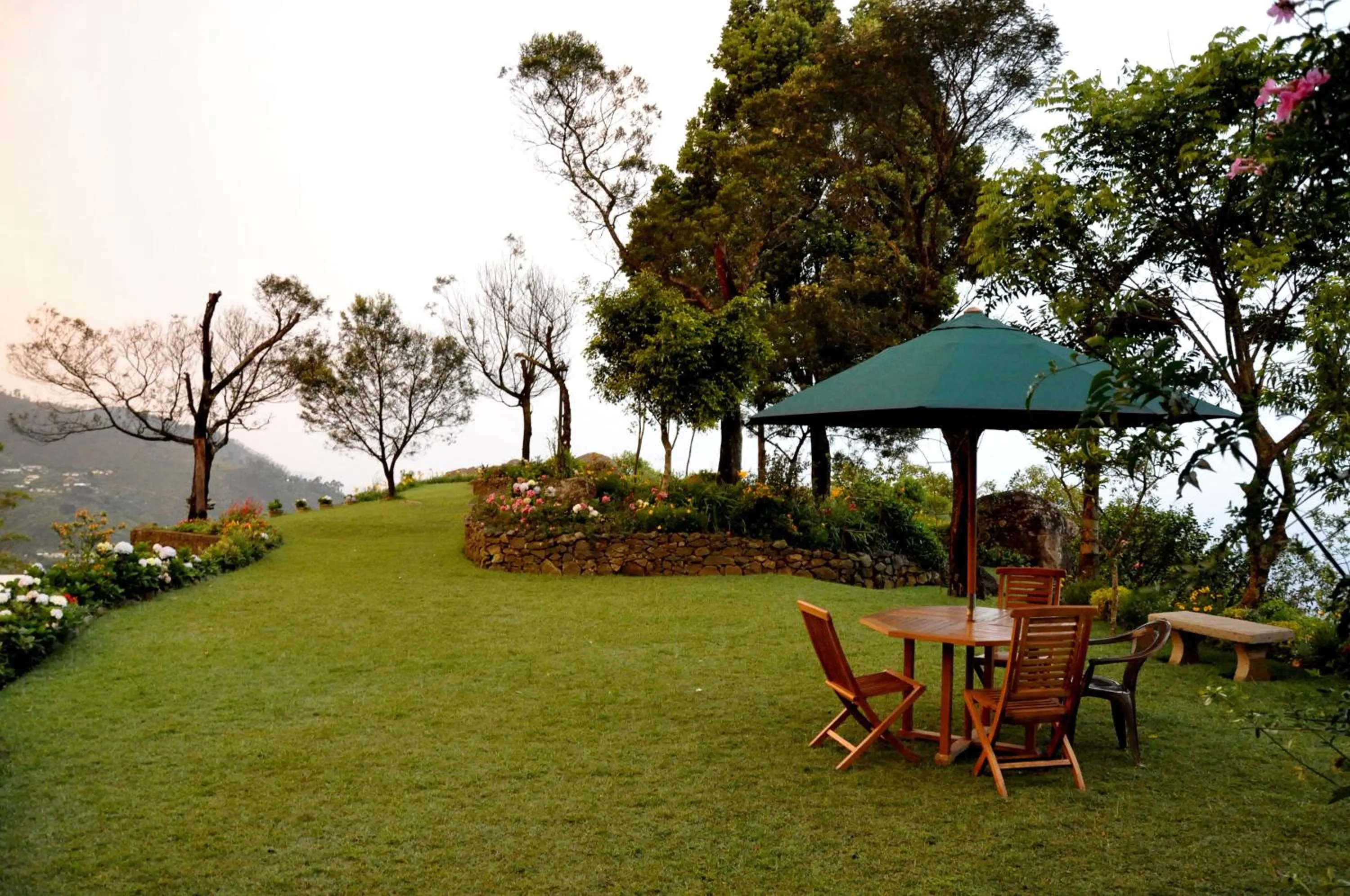 Garden in Clouds Holiday Bungalow