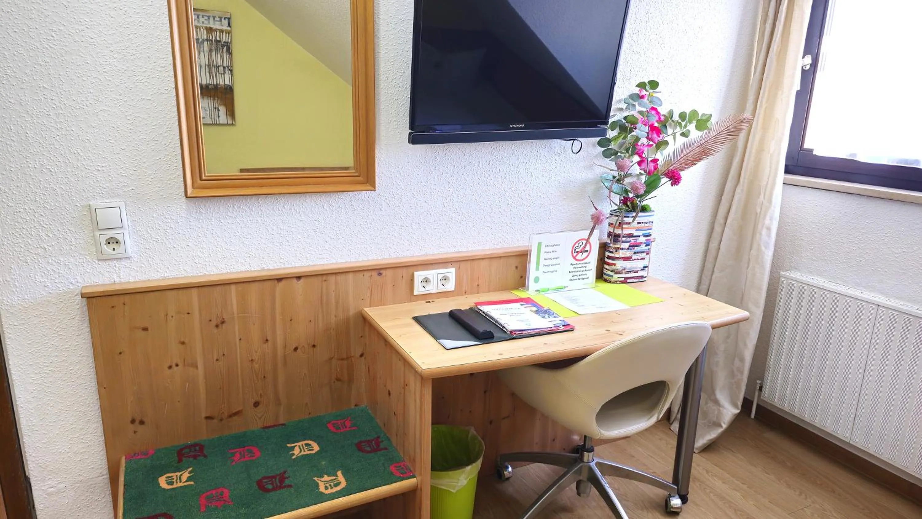 TV and multimedia in Hotel Avenue Altenfurt