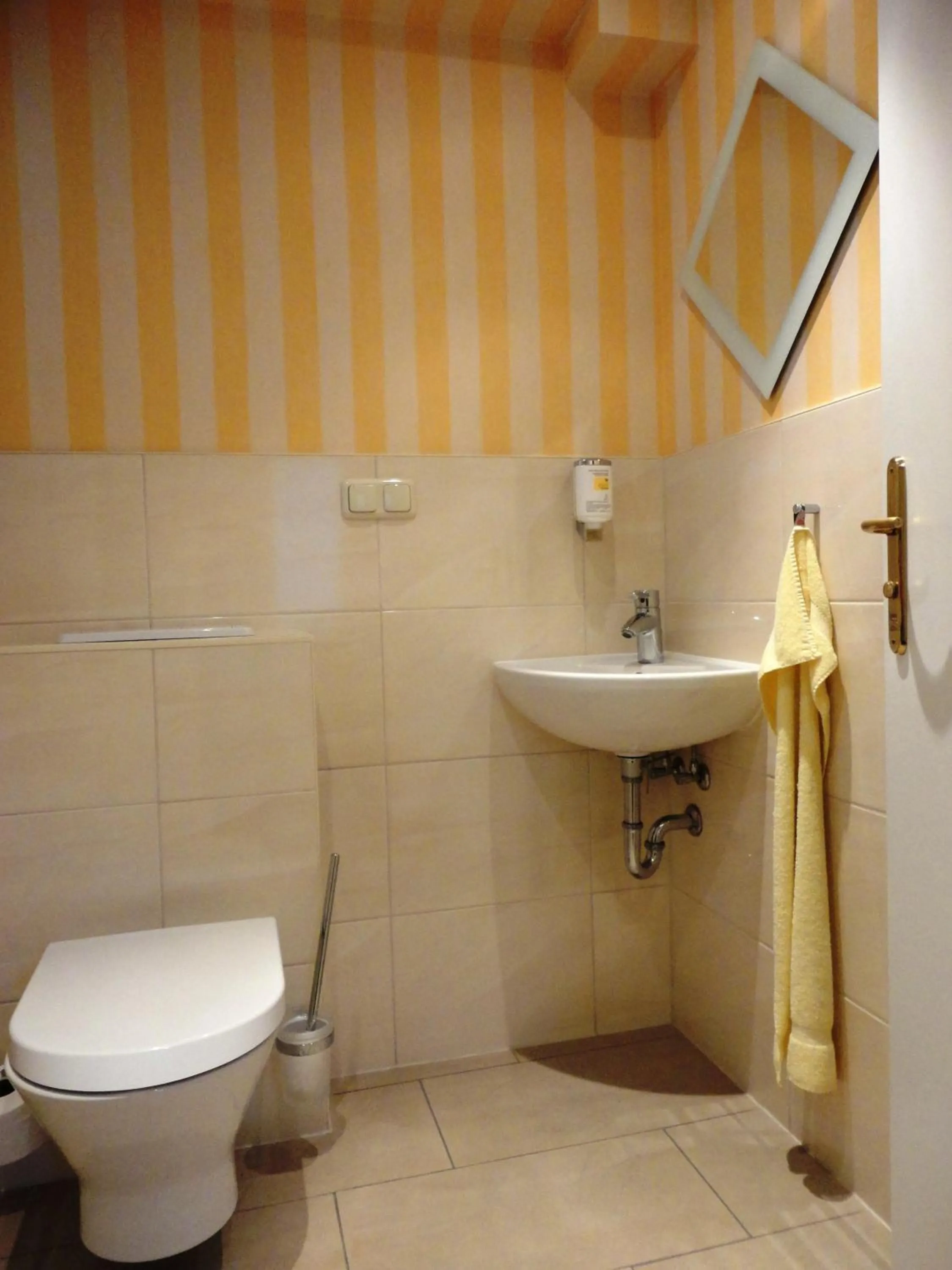 Toilet in Hotel Villa Meeresgruss