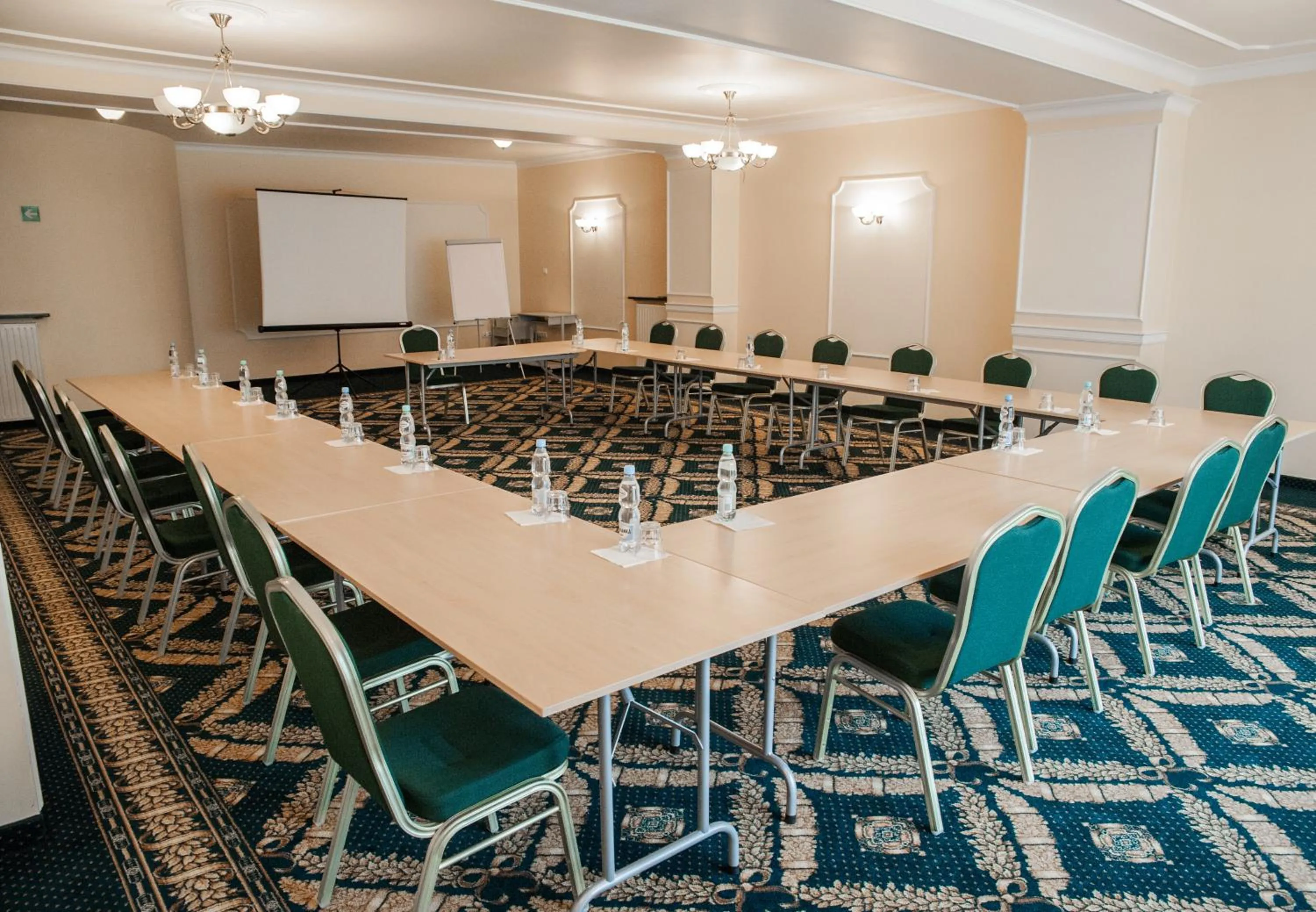 Day in Noce i Dnie Hotel