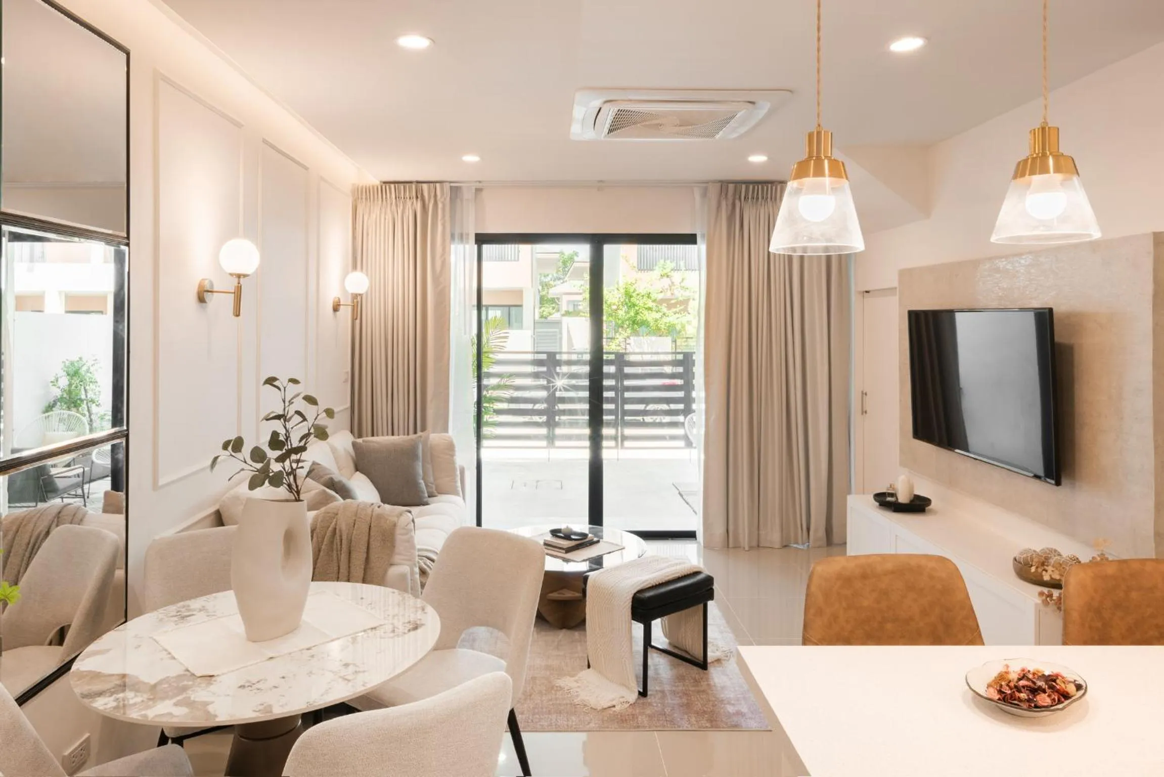 Chao Wilai Residence I Naiyang Beach I HKT Airport