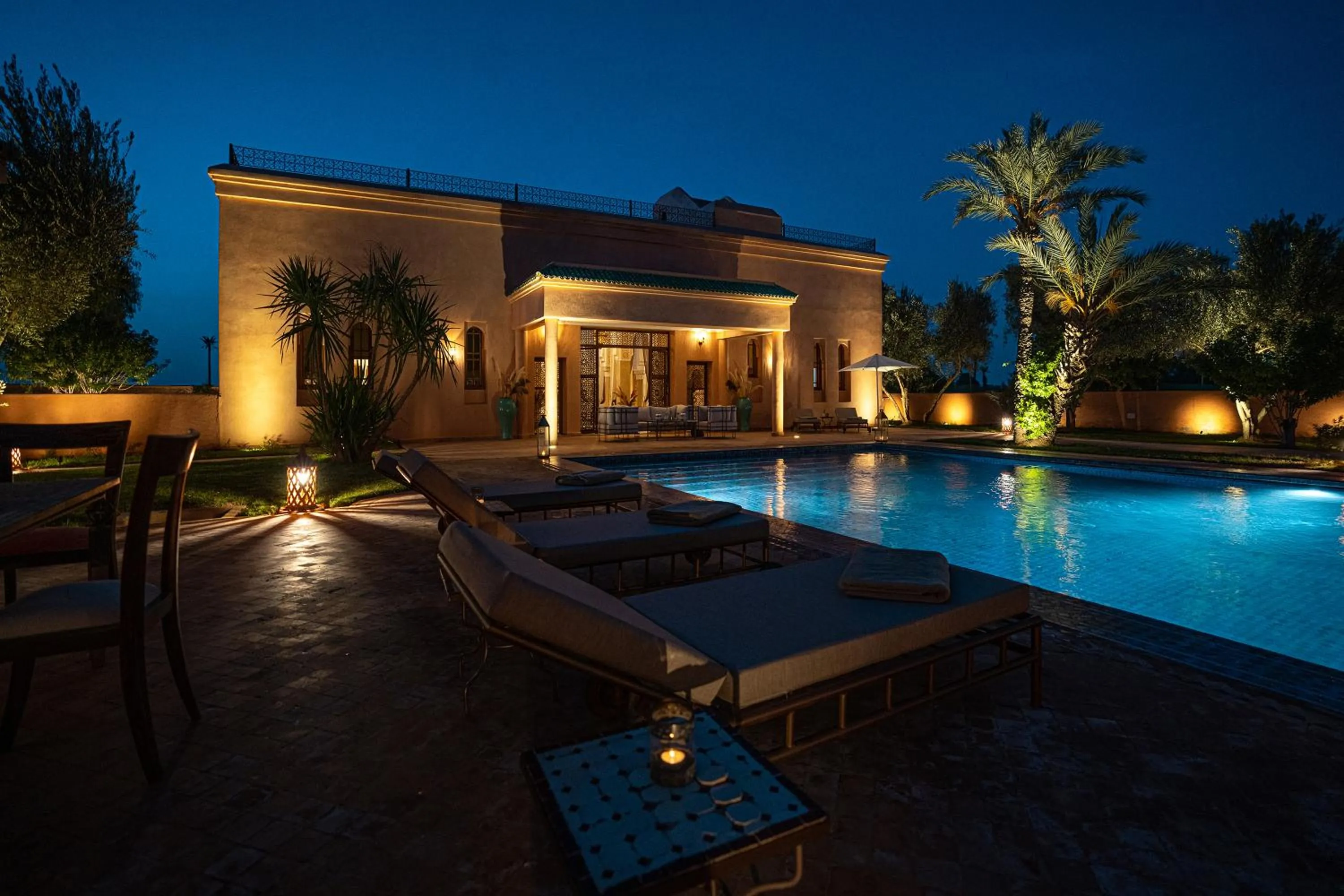 Night in Palais Alcazar