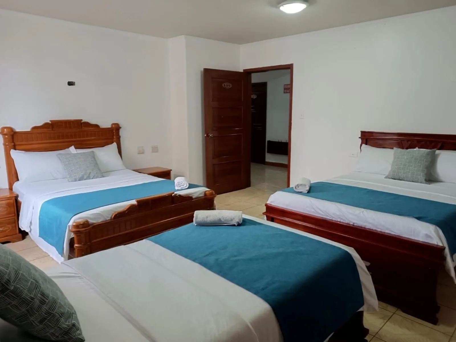 Bed in Hostal Bicentenario