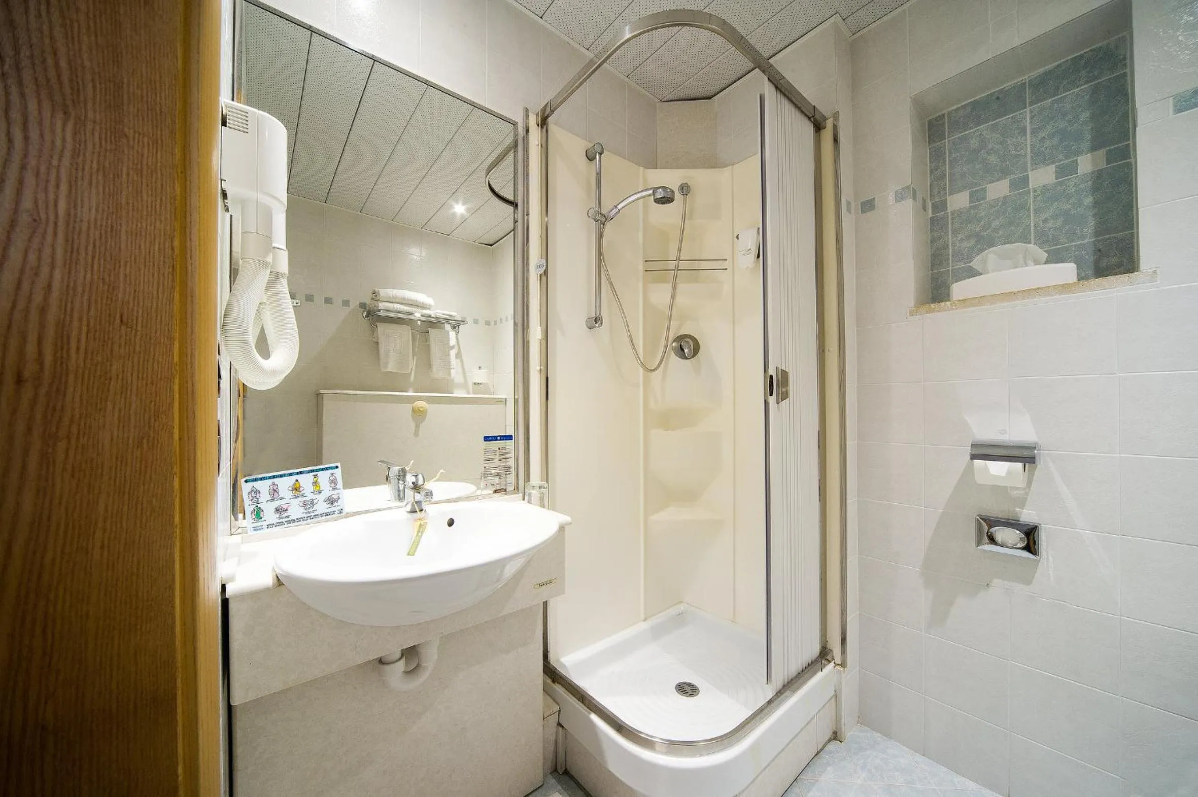 Bathroom in Ecoresort Le Sirene - Caroli Hotels