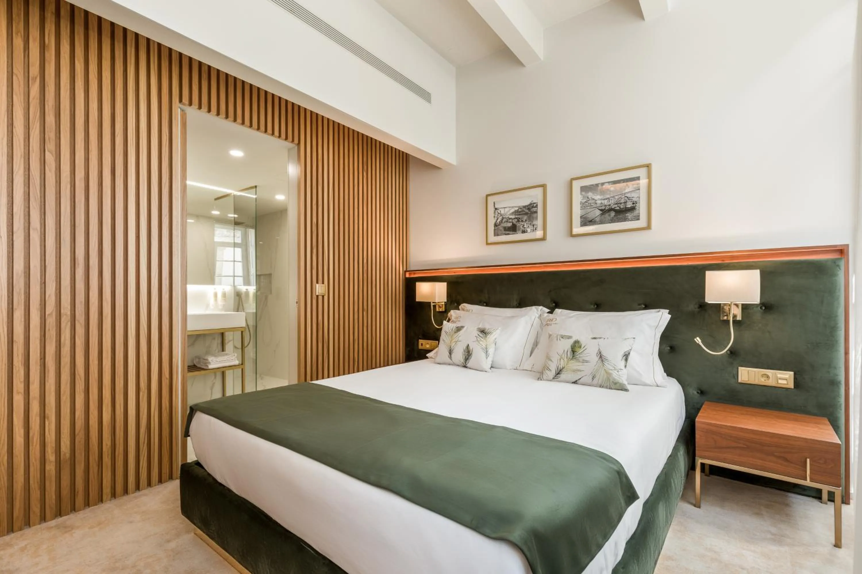 Bed in Ribeira Douro Hotel