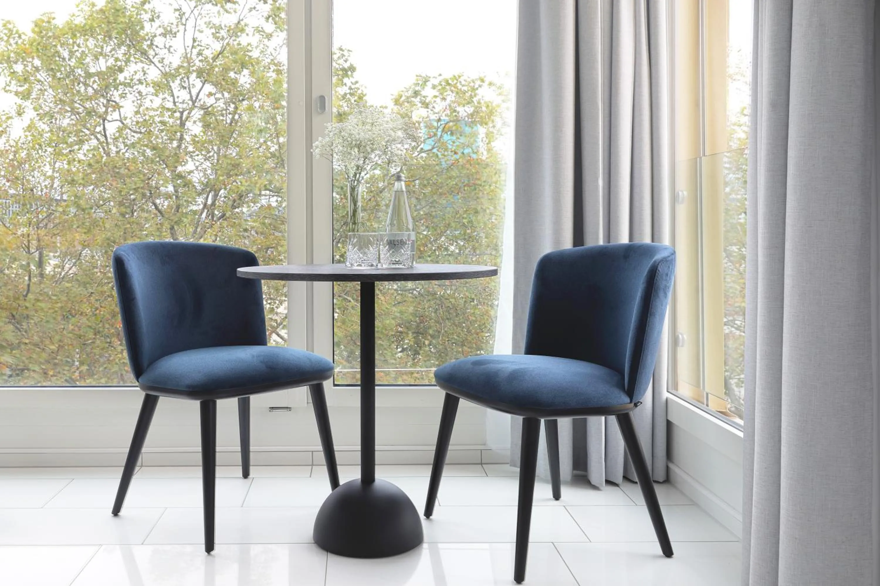 Seating area in Numa Zurich Turi