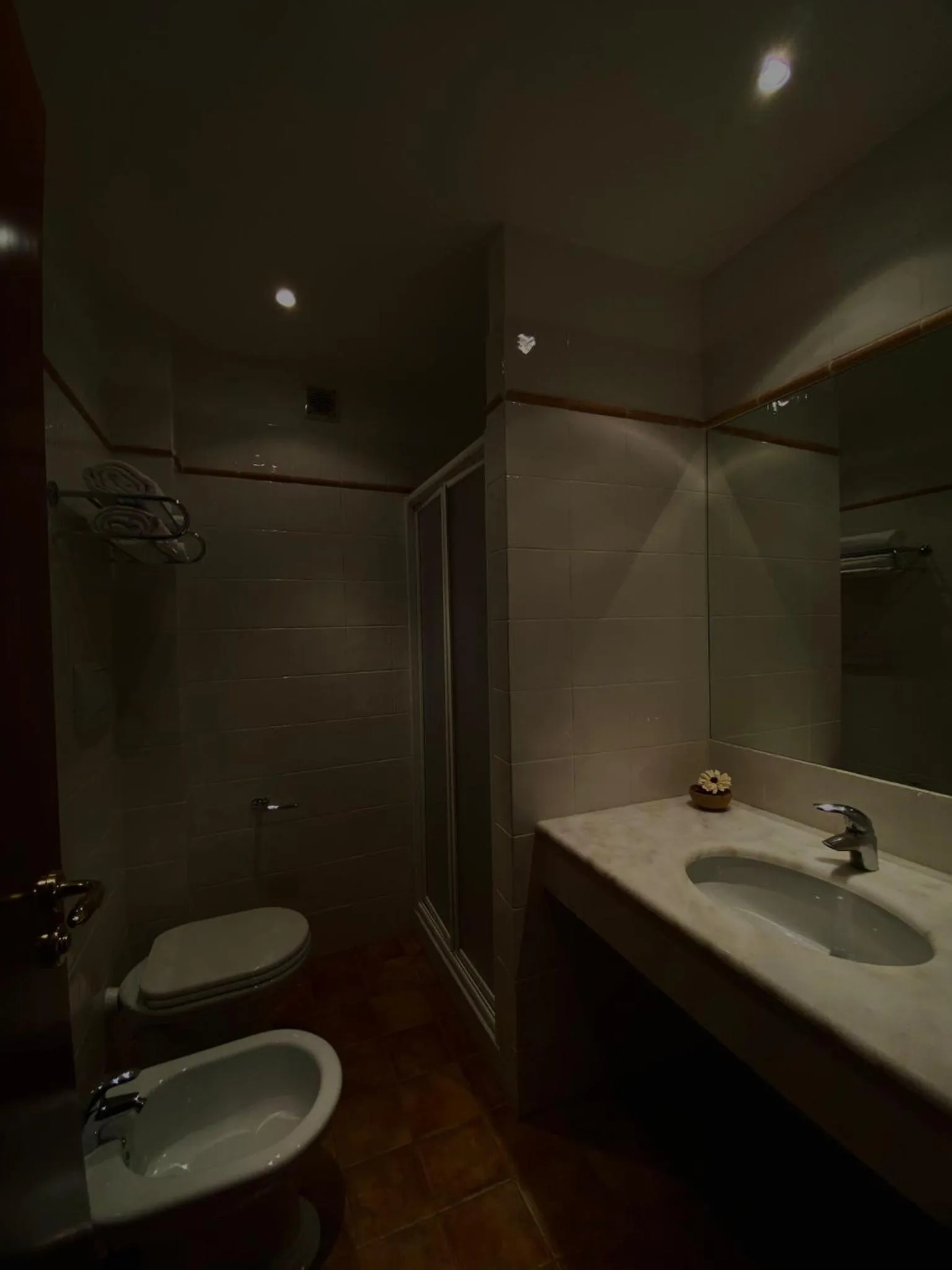 Bathroom in Hotel La Lampara