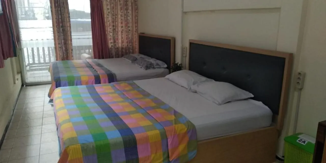 Bed in Enny's Guest House