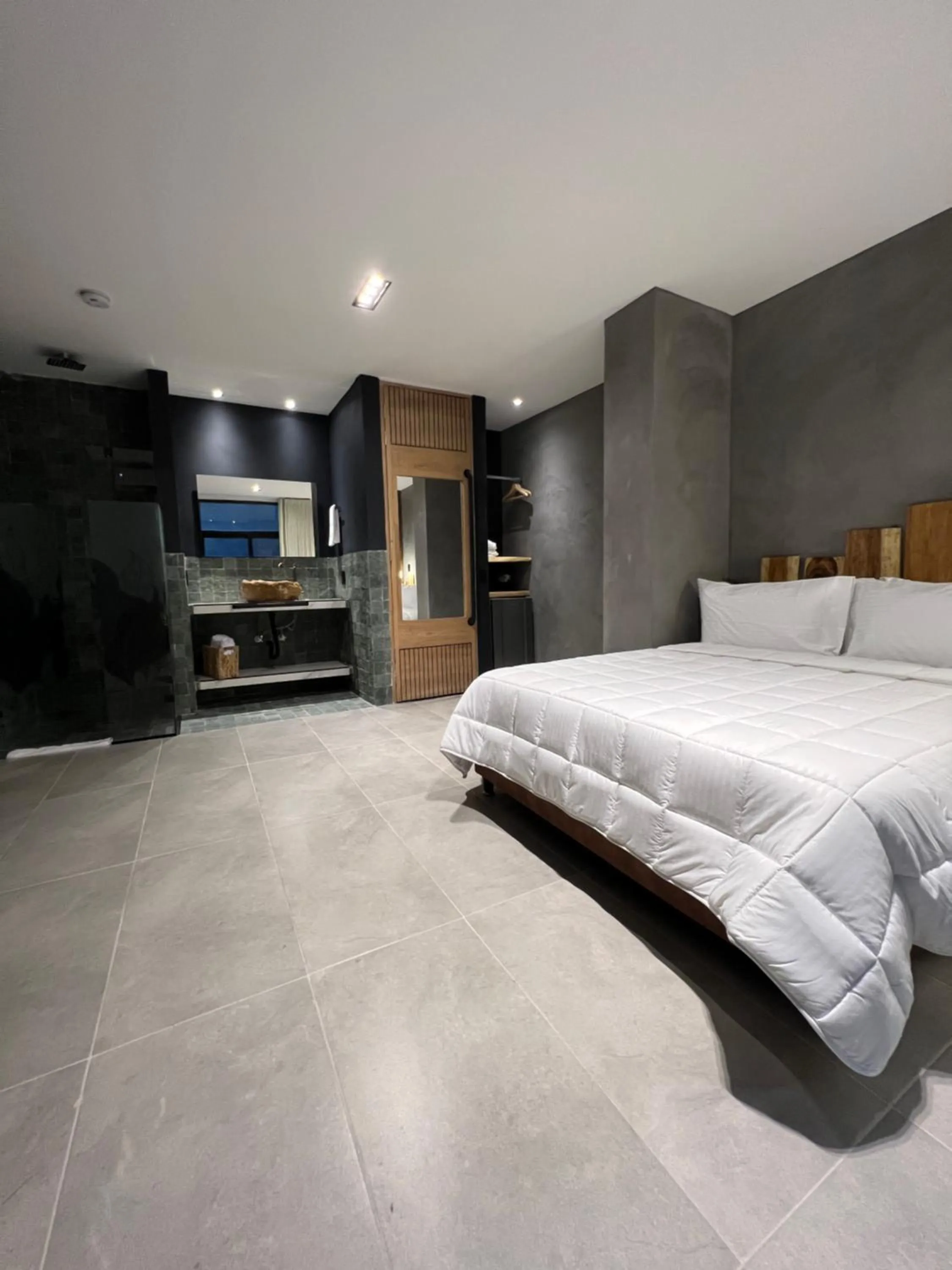 Photo of the whole room, Bed in Hotel Zelva Negra