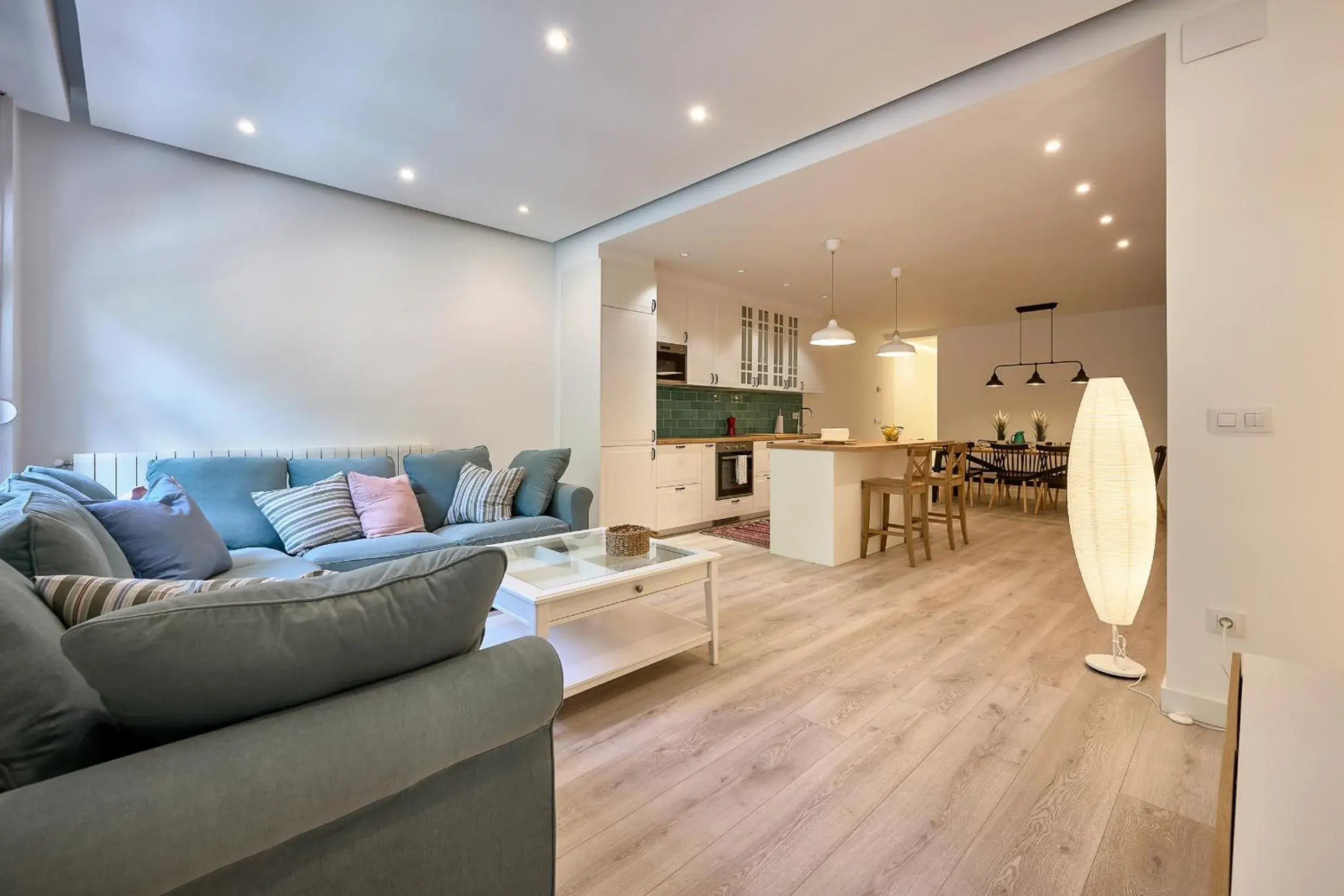 Casita Mela - Apt. p/8 pax con terraza en Logroño Casita Mela - Apt. p/8 pax con terraza en Logroño