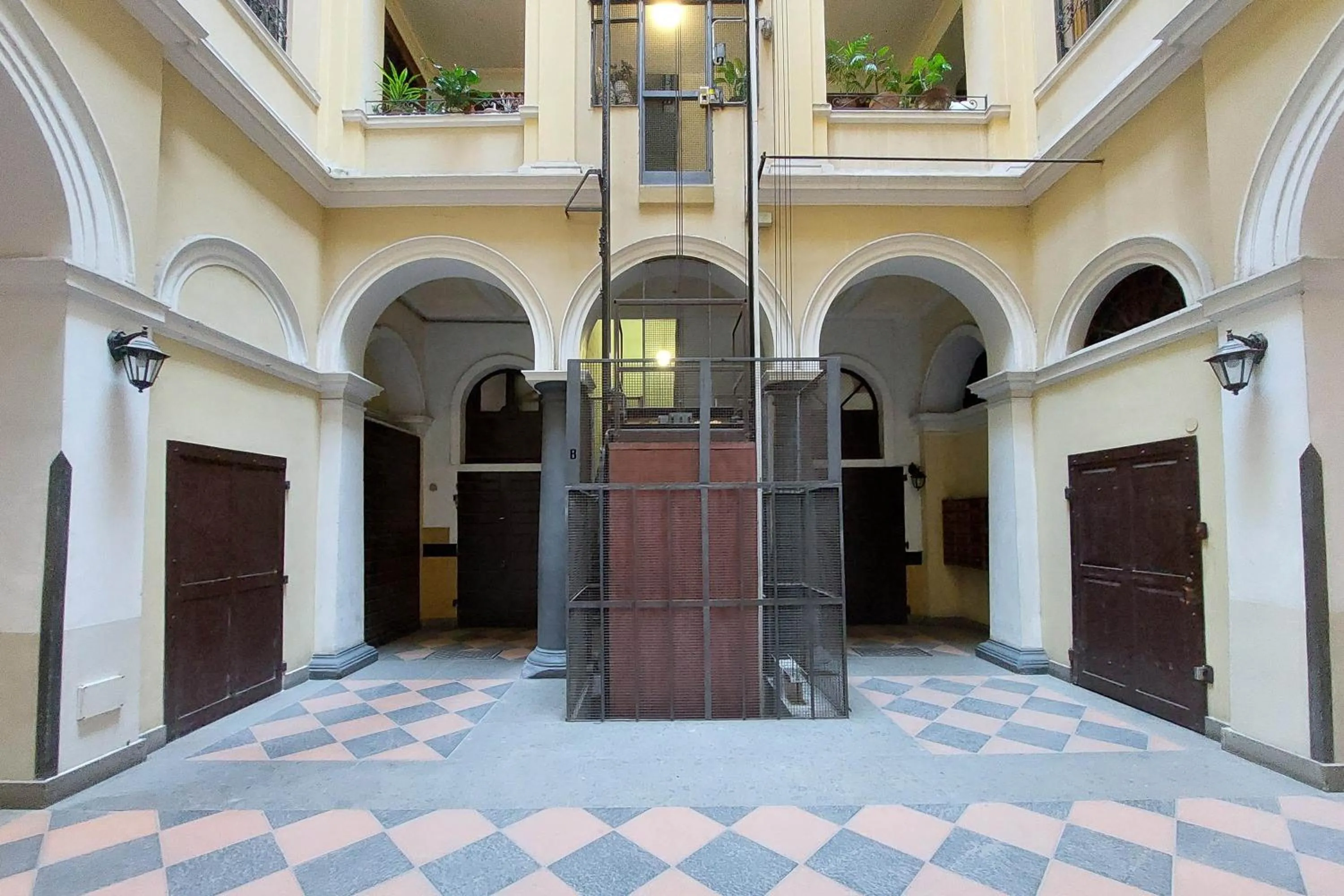 elevator in Roman Holiday Suites