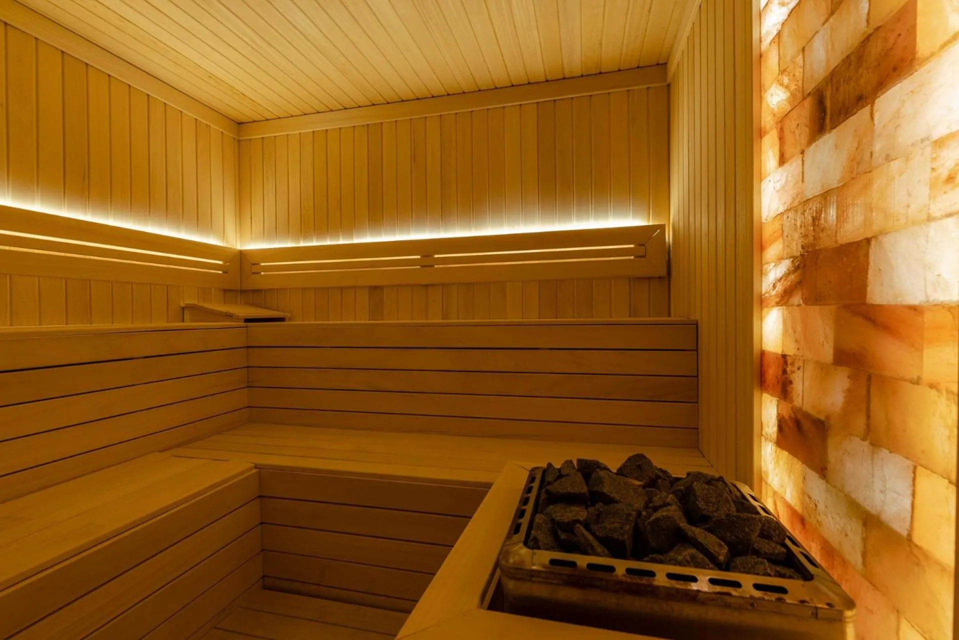 Spa and wellness centre/facilities in Hotel London 1889 & Casino