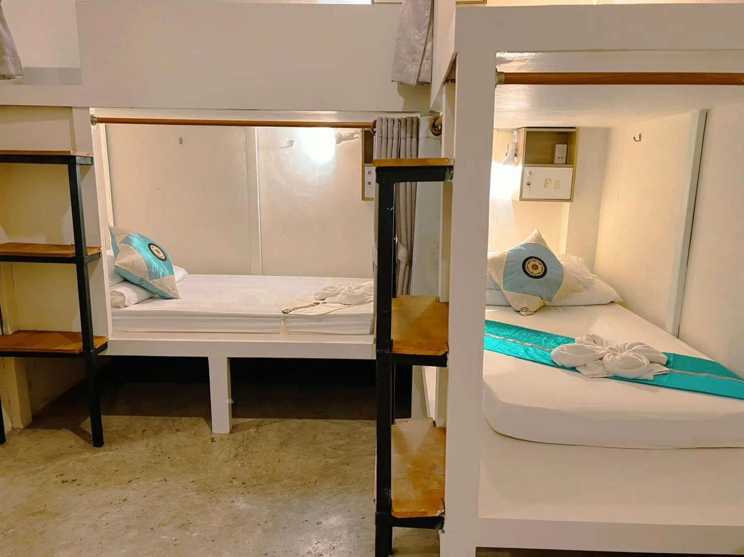 Bed in Pure Stay At CNX