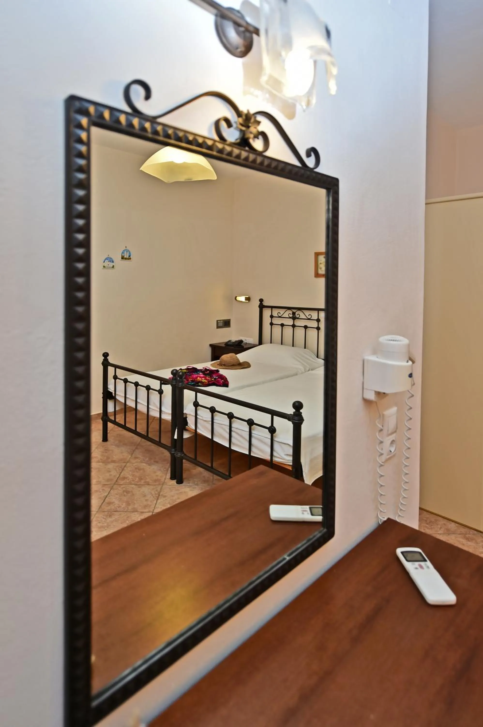 Bedroom, Bed in Akti Aegeou