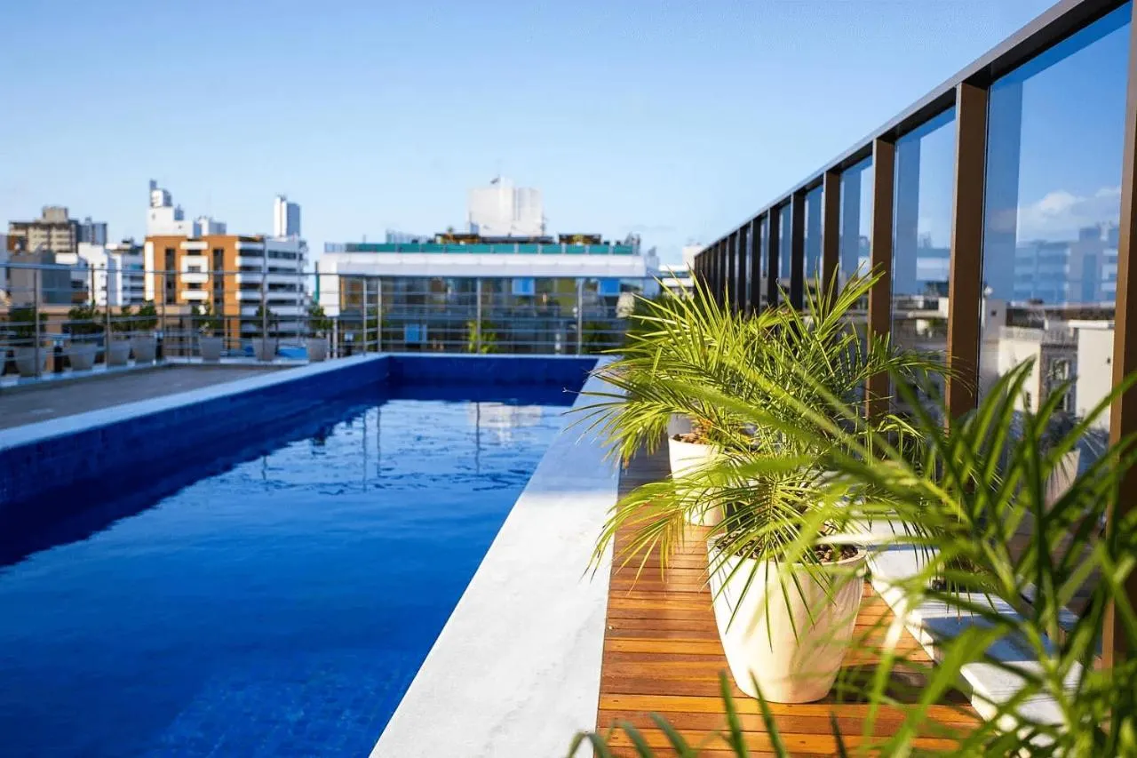 Swimming pool in Buenos Ayres por Carpediem