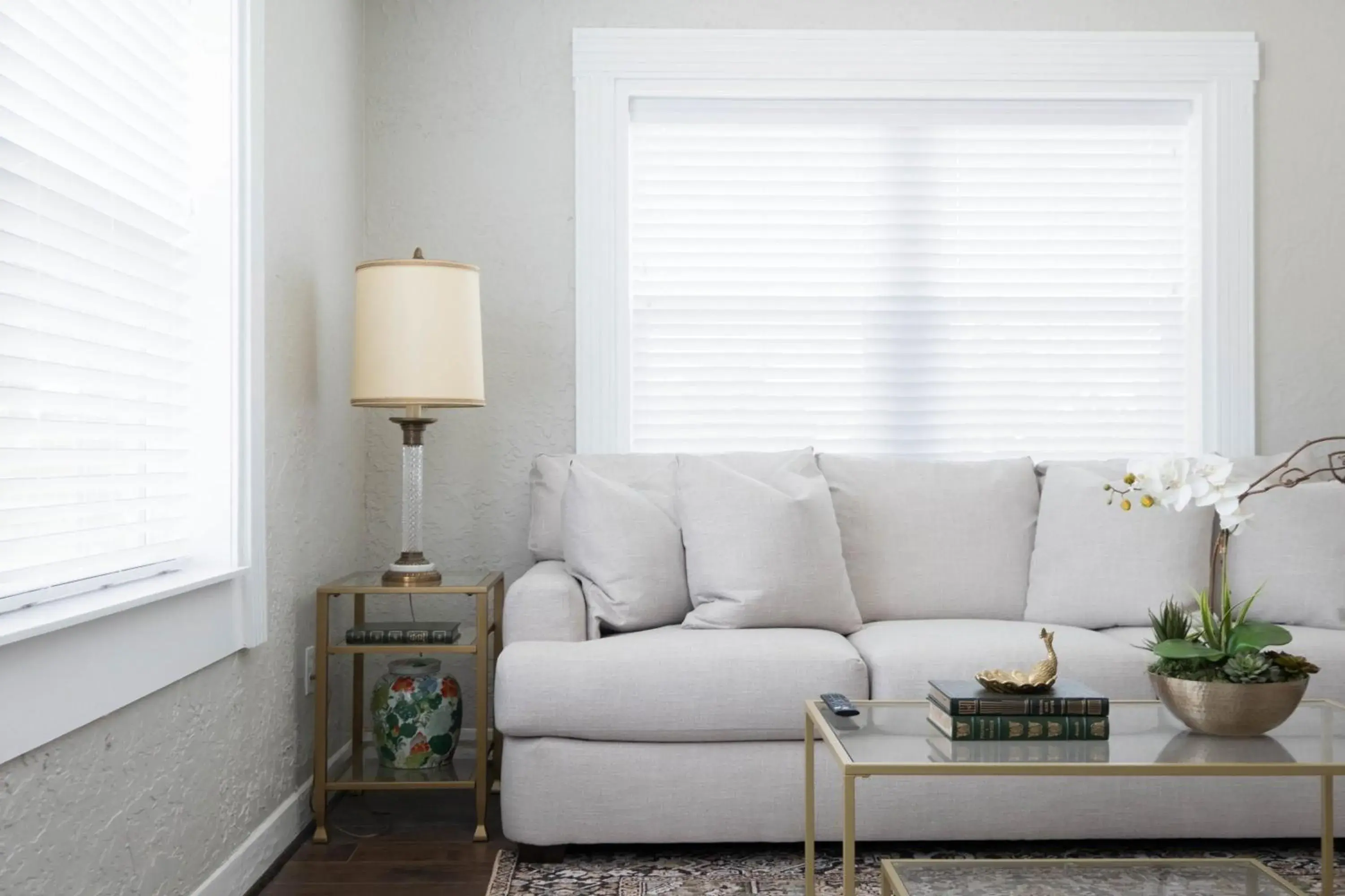 Dragon on Taylor St Dragon on Taylor St