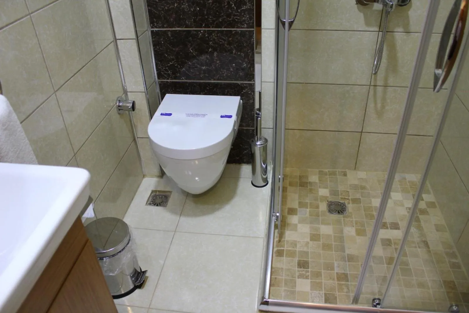 Toilet in Melidium Hotel