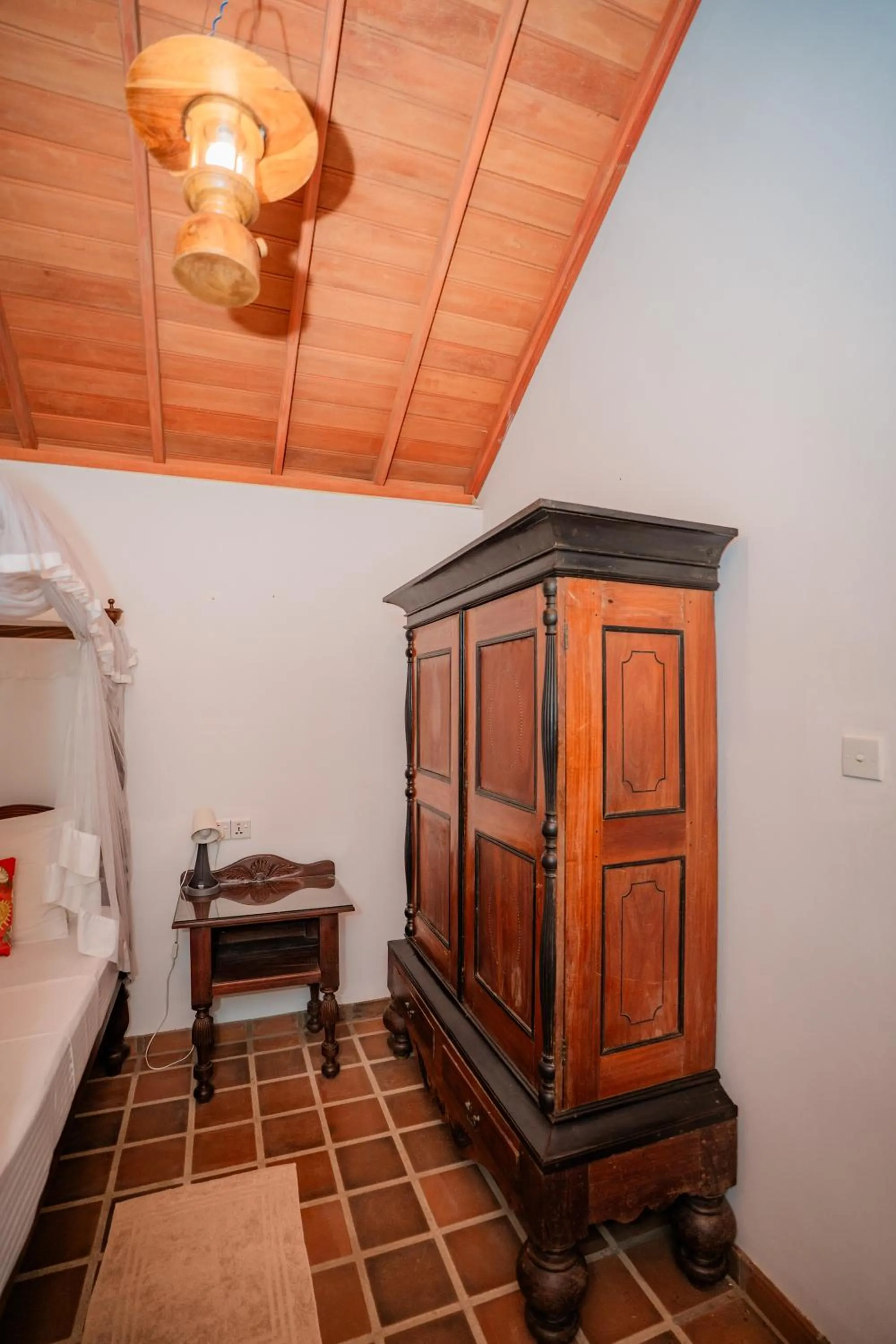 Bedroom, Bed in The Waves Beach Chalets