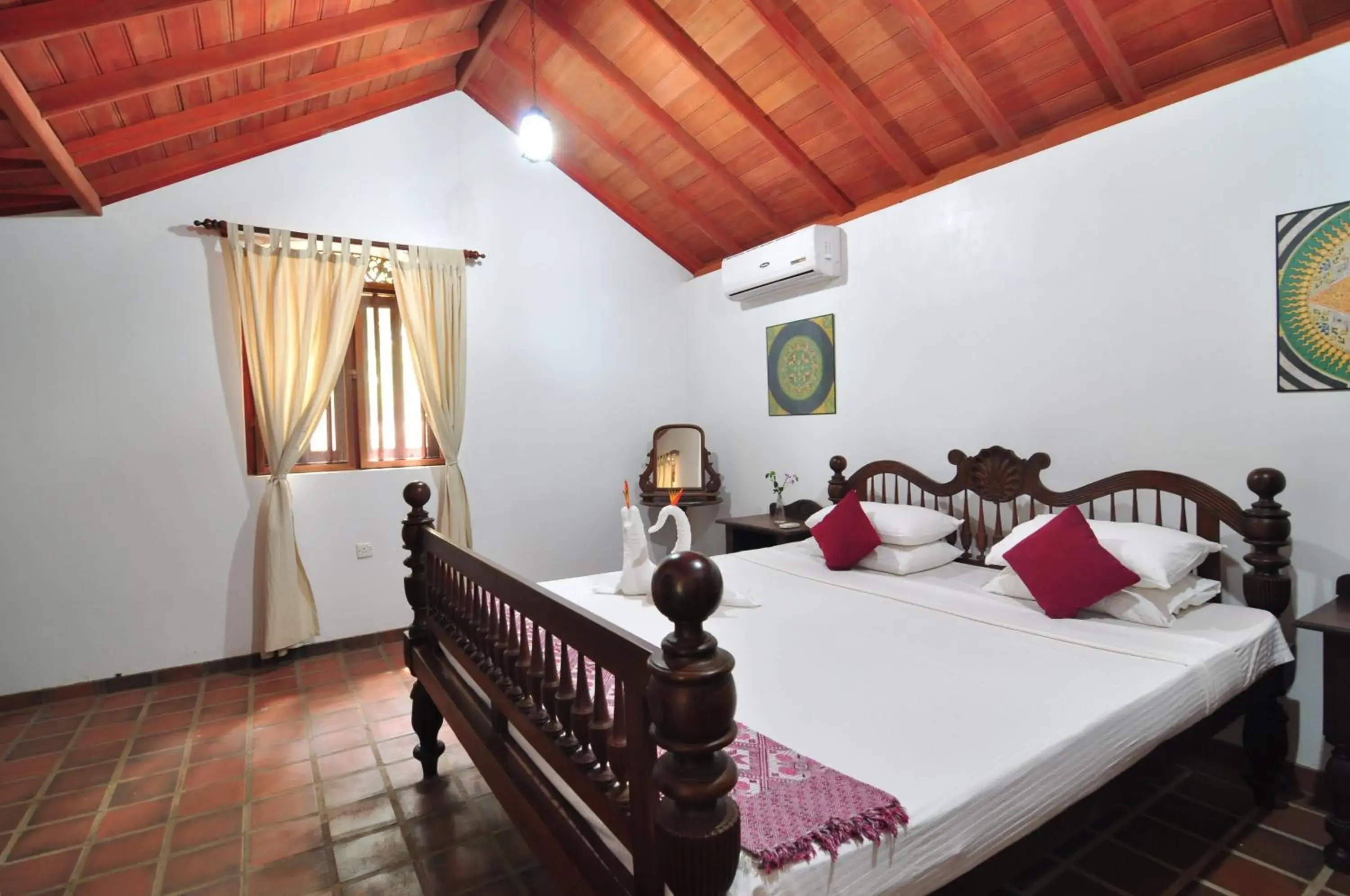 Bed in The Waves Beach Chalets Bed in The Waves Beach Chalets