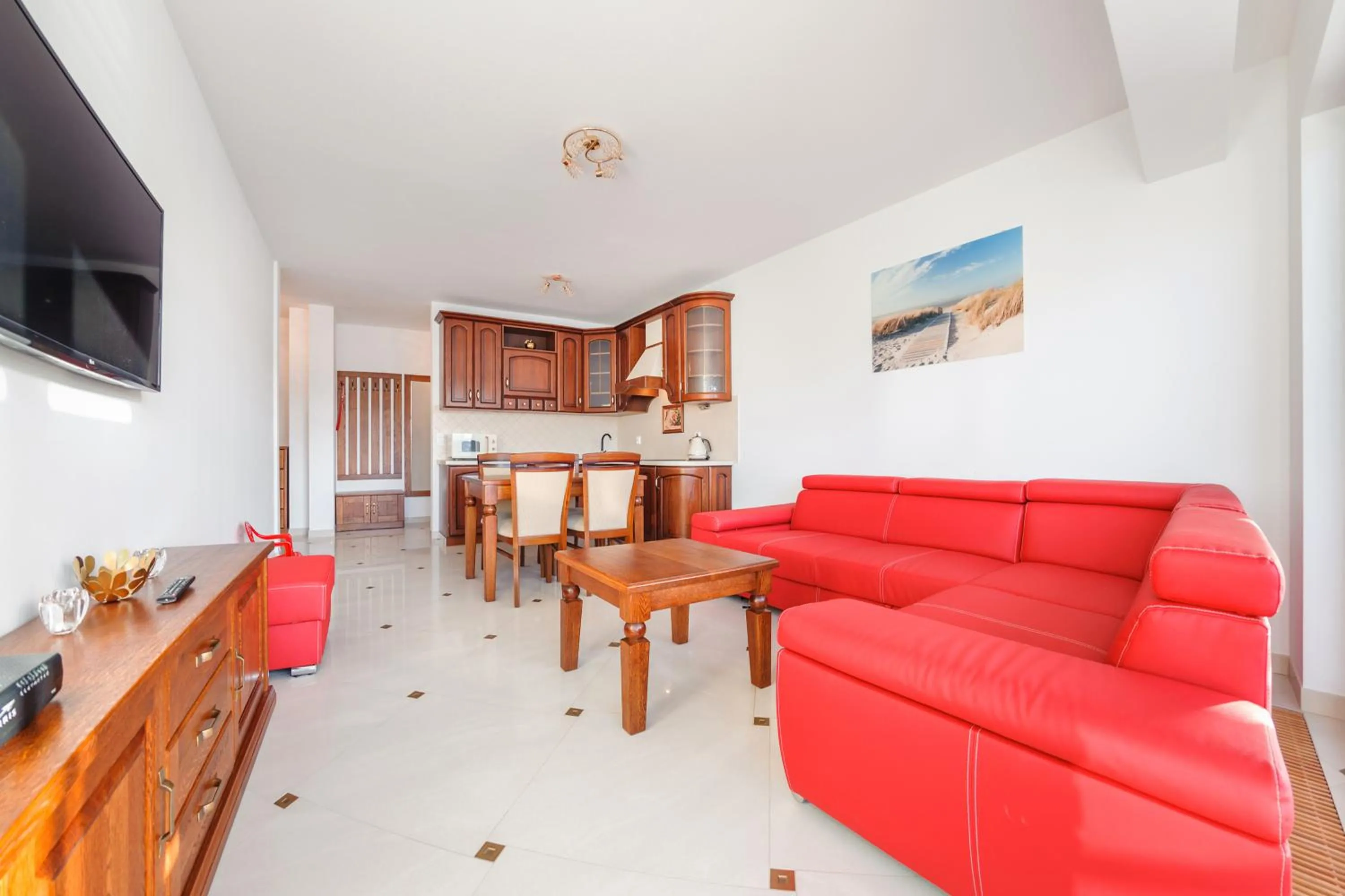 Living room in Bulwar Portowy, Sun & Snow