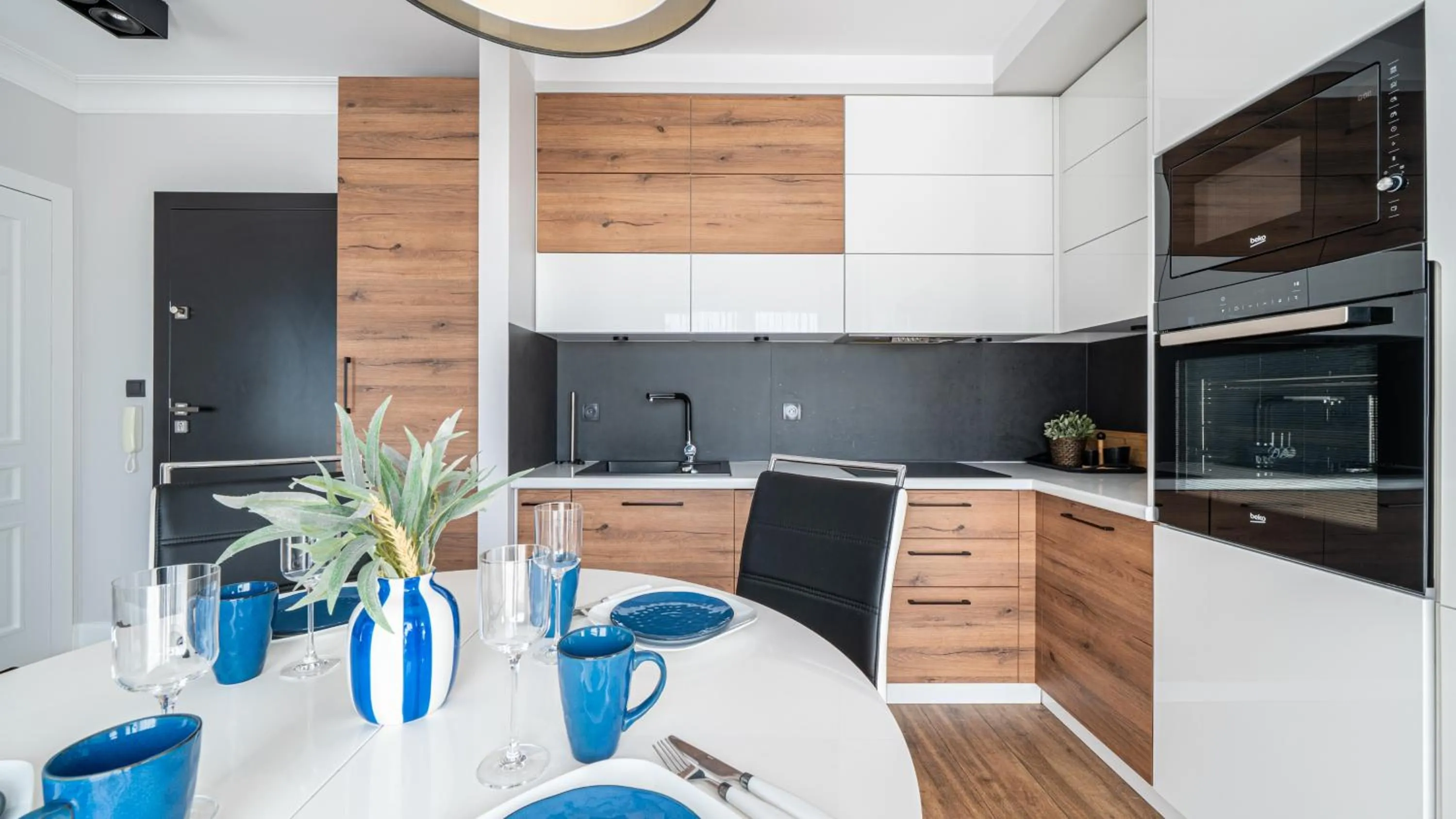 Kitchen or kitchenette in Bulwar Portowy, Sun & Snow