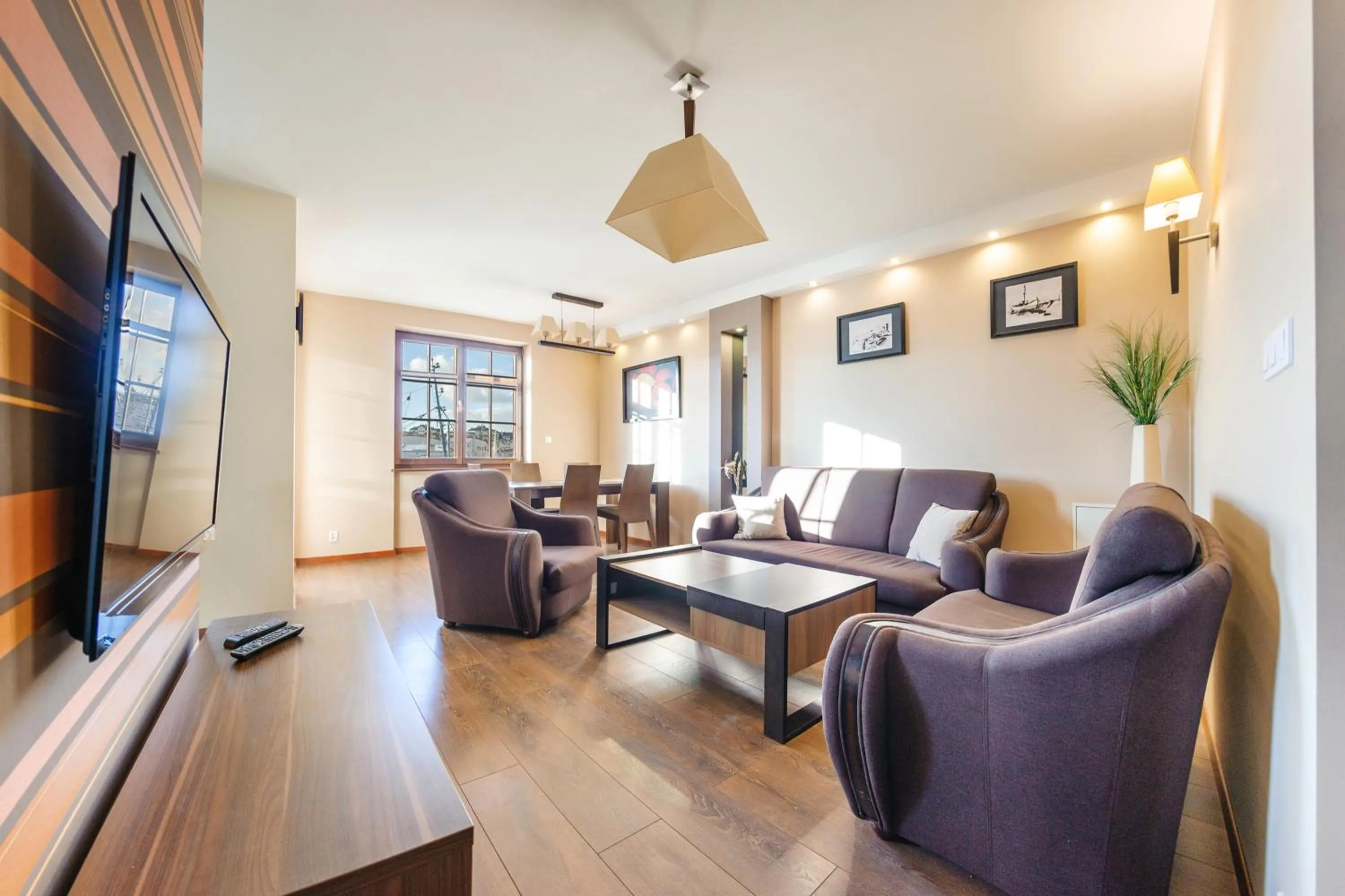 Living room in Bulwar Portowy, Sun & Snow